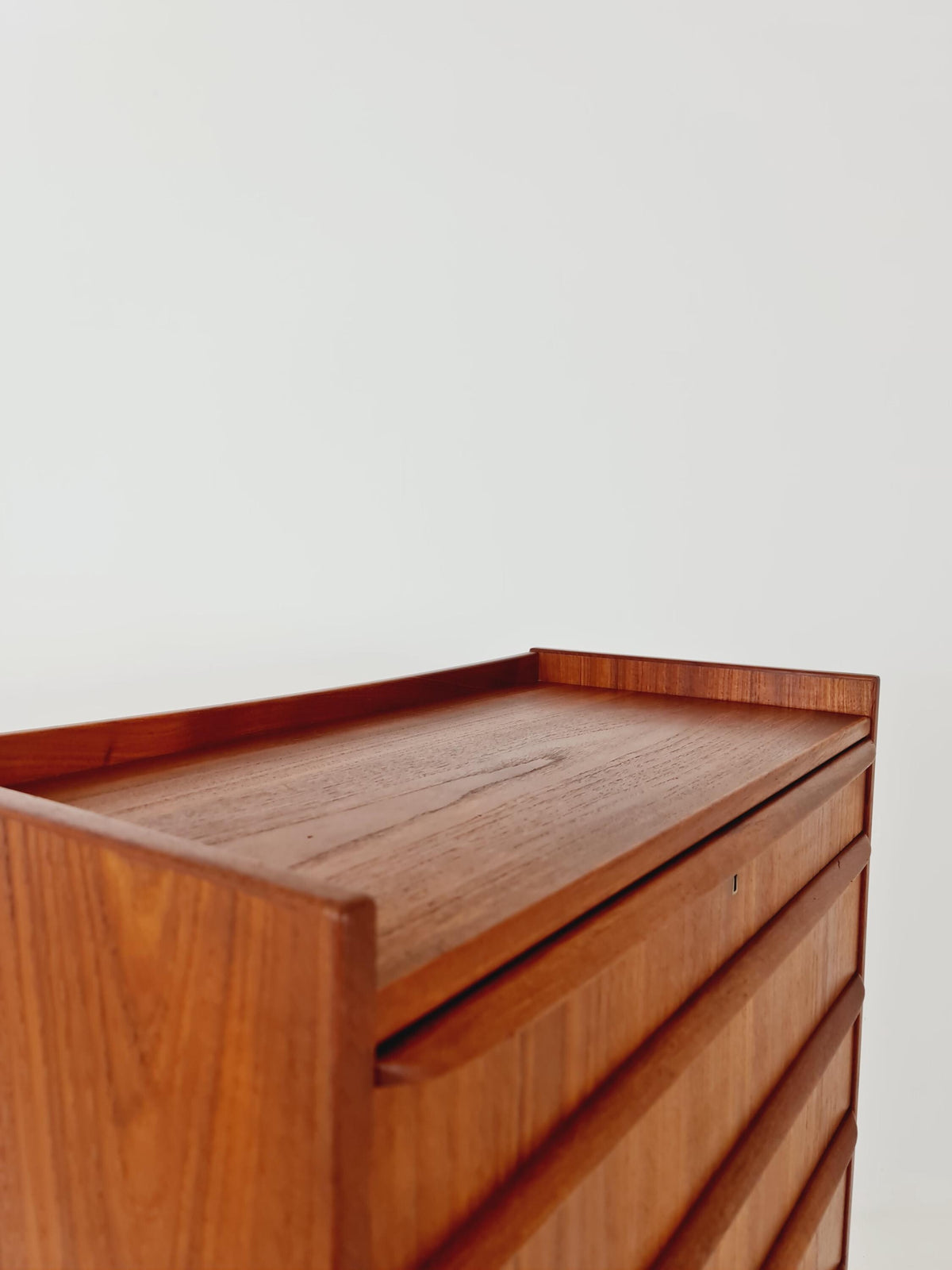 Midcentury danish design chest of drawers tallboy 1960s