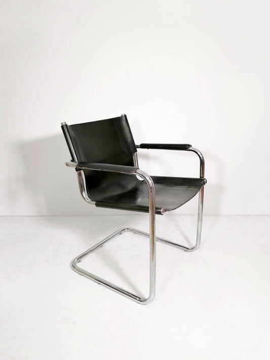 Matteo Grassi style visitor chairs, made of black leather, 1970s