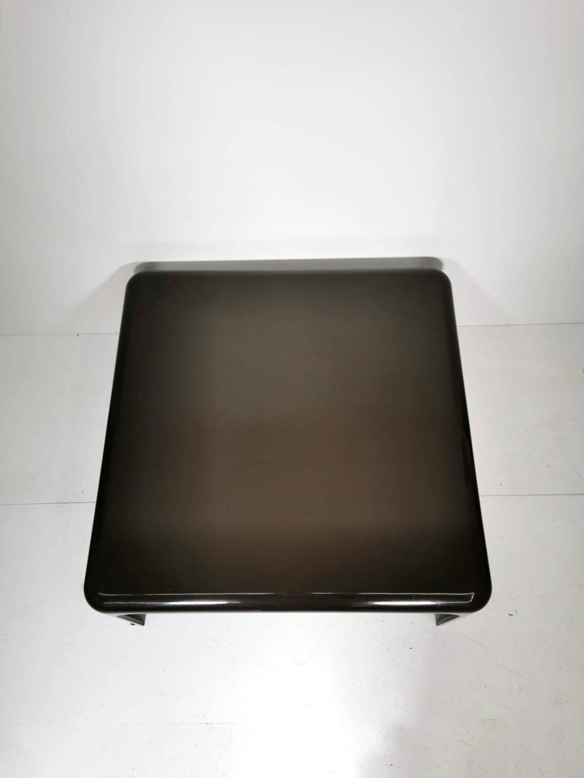 Space age design Elena table by vico magistretti for merta italy 1966