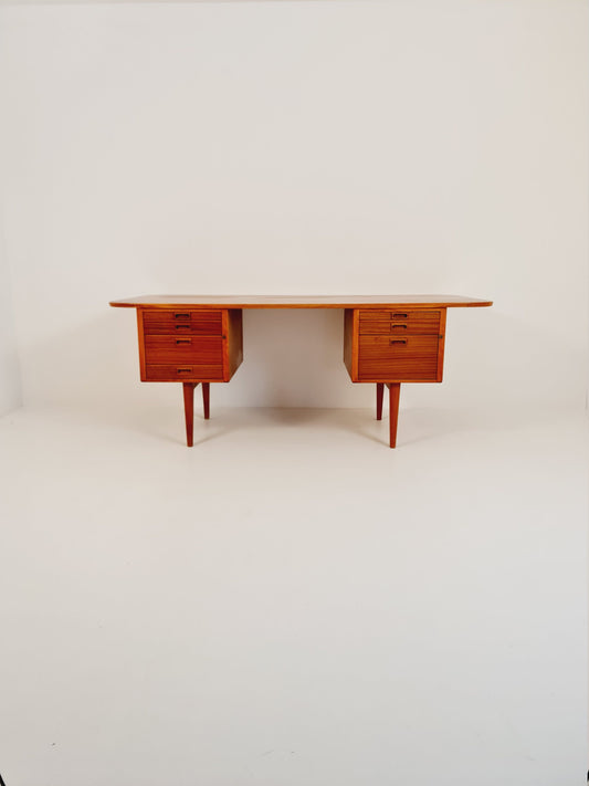 Danish solid mahogany Model Executive Desk by Gunni for Omann jun, 1950s