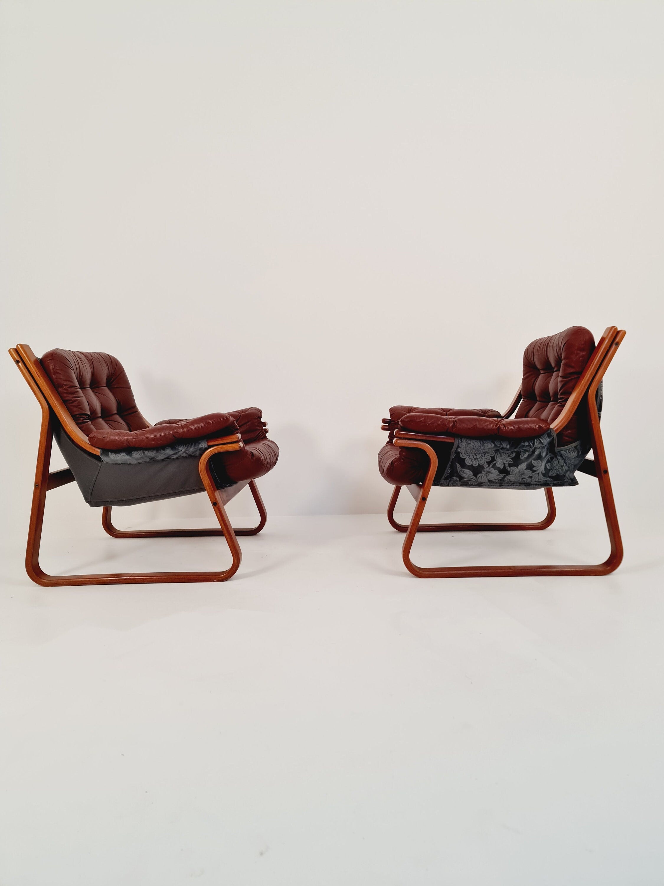 Leather Scandinavian Swedish easy chair, arm chair 1970's, by Carl