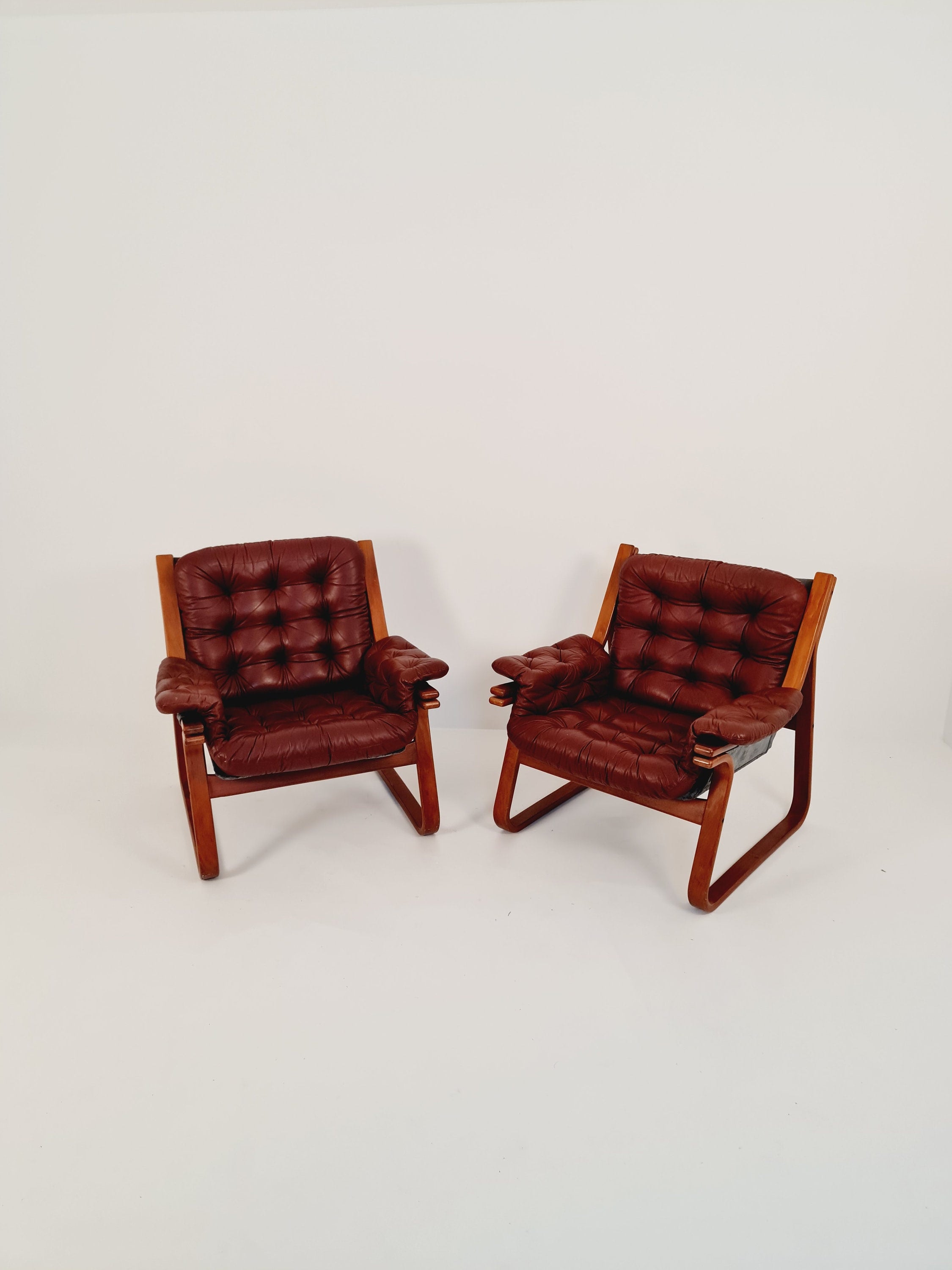 Nordisk MOESGAARD WOODEN CHAIR エスガード Nordisk - Moesgaard wooden chair – Huttopia Camp de Base