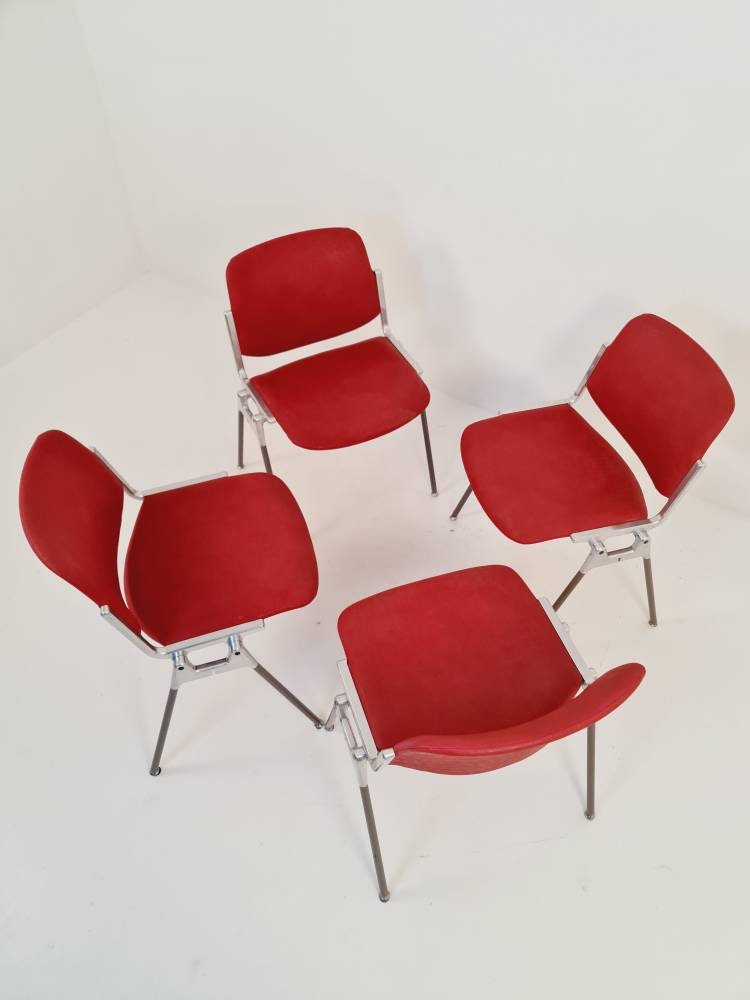 1 of 2 space age Italian chair by Giancarlo piretti for Castelli ,1970s