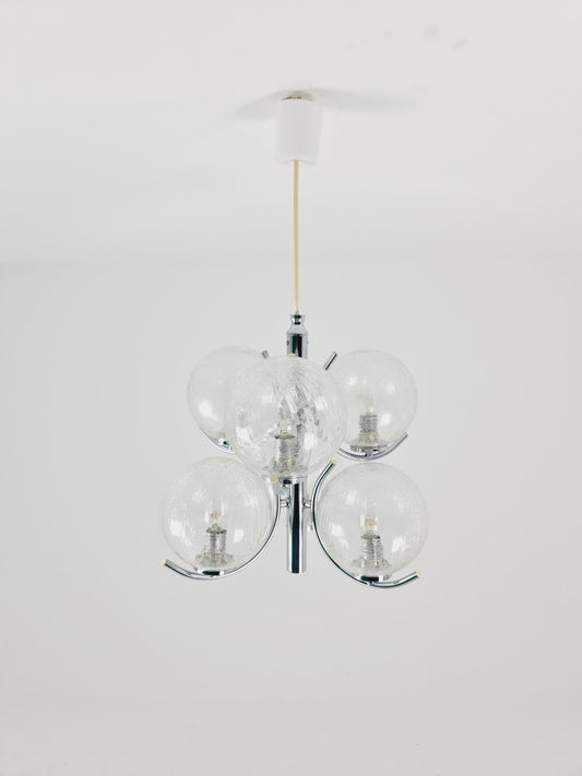 Space Age Ceiling lamp/ Pendant lamp by Richard Essig Sputnik Atom, chrome and glass, 1970s
