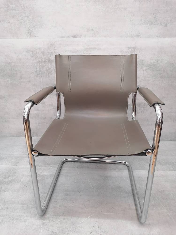 1 of 6 Orginal Matteo Grassi visitor chair in gray leather 1970s