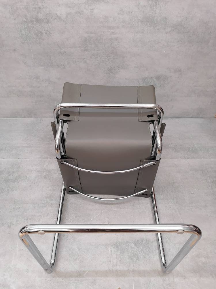 1 of 6 Orginal Matteo Grassi visitor chair in gray leather 1970s