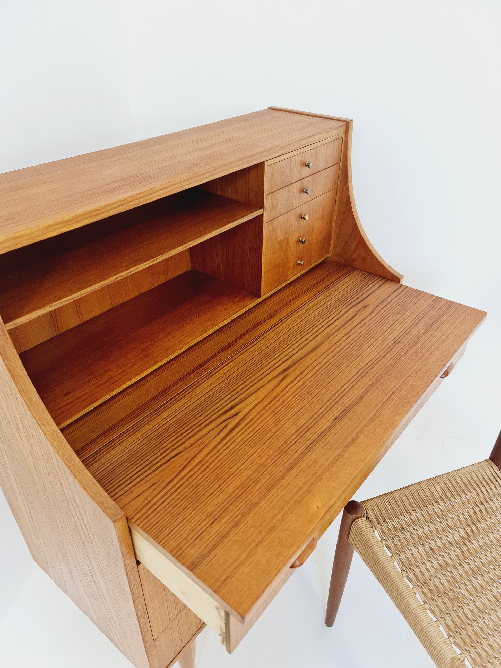 Midcentury vintage Teak secretary / vanity /Make up table By Arne Wahl iversen 1960s