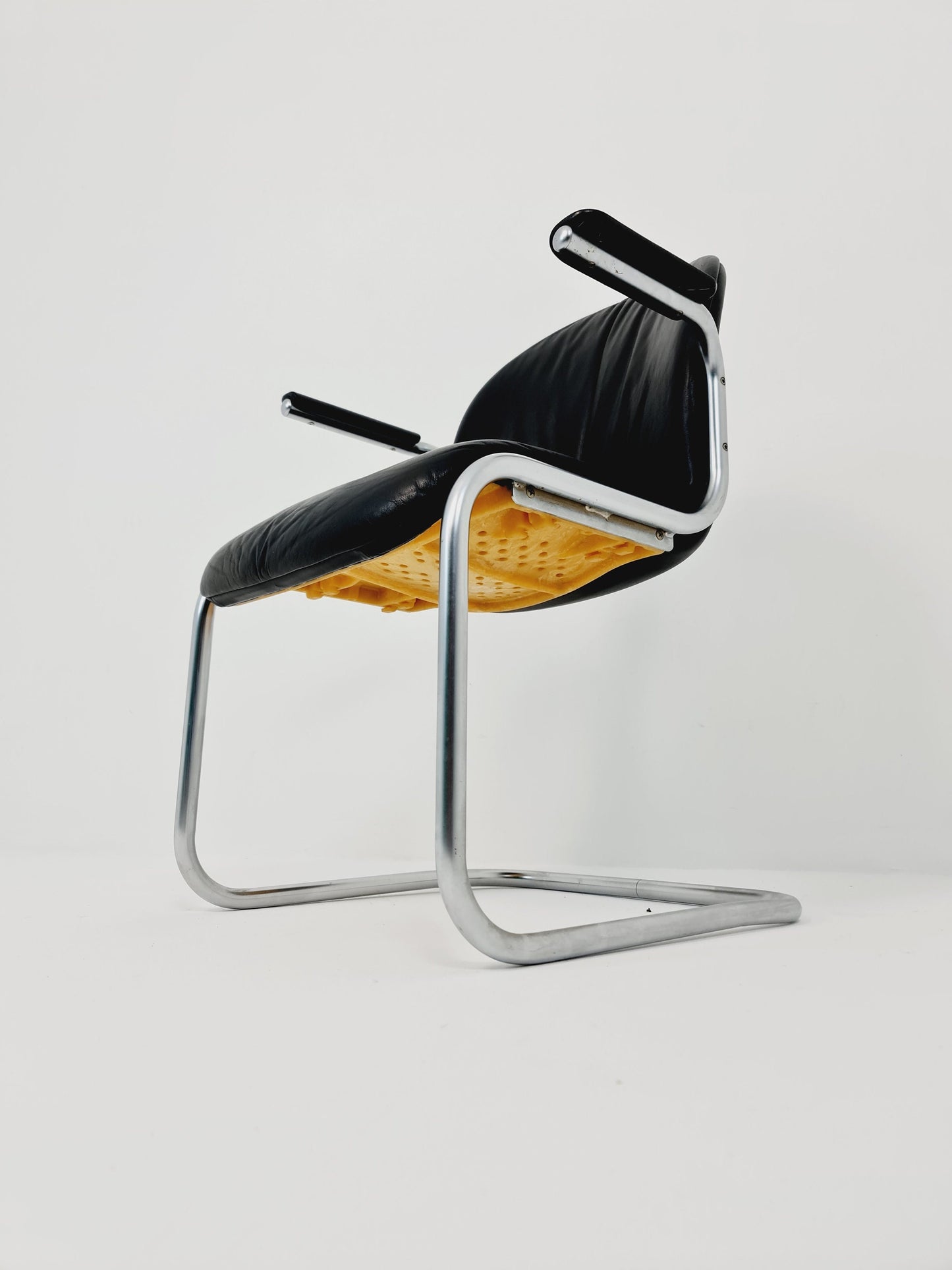 Space Age Mauser leather desk chair/ arm chair, 1970s West Germany