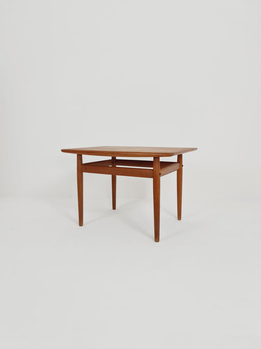 Danish Teak Coffee Table by Grete Jalk for Glostrup Møbelfabrik, 1960s