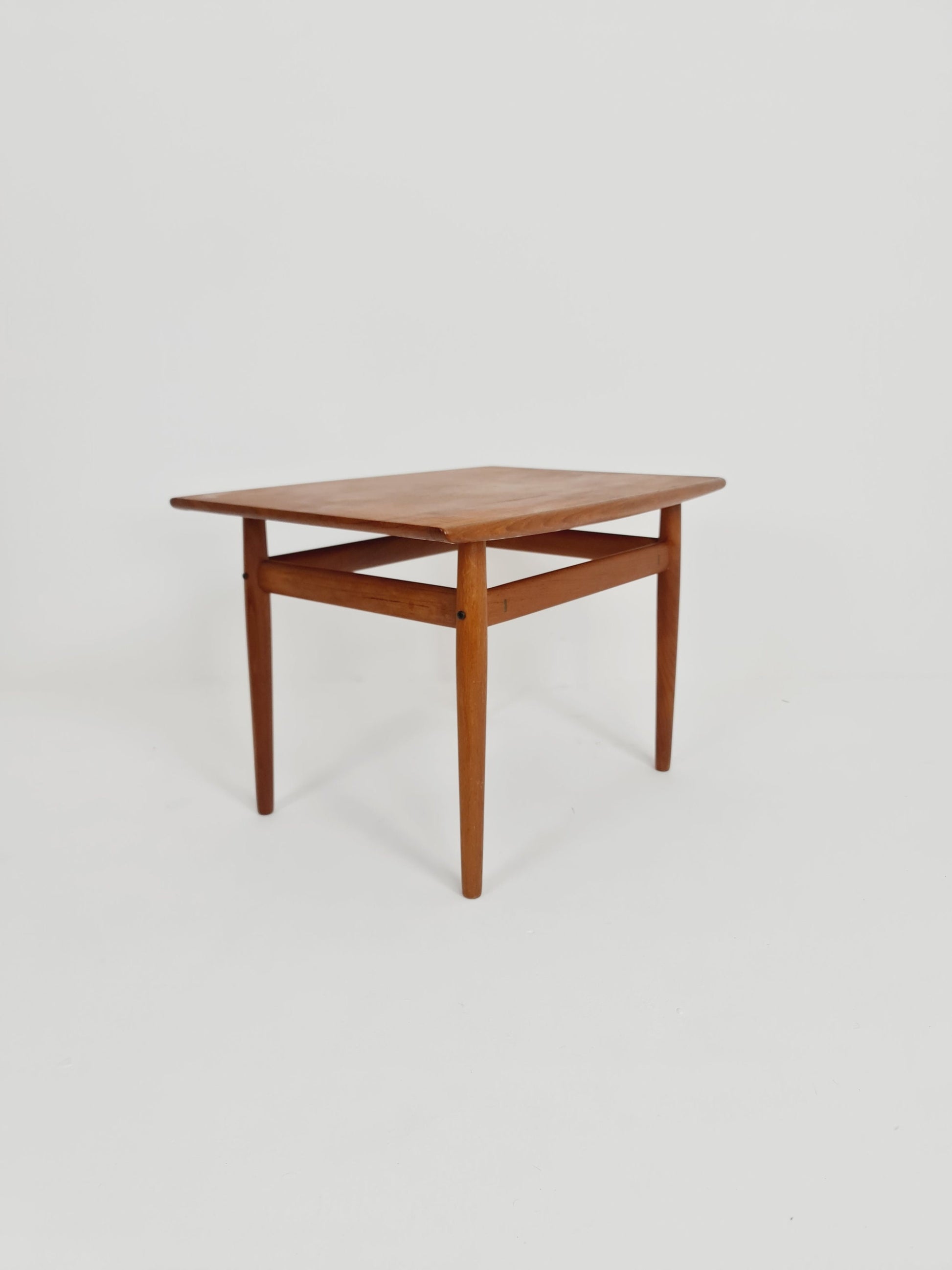 Danish Teak Coffee Table by Grete Jalk for Glostrup Møbelfabrik, 1960s