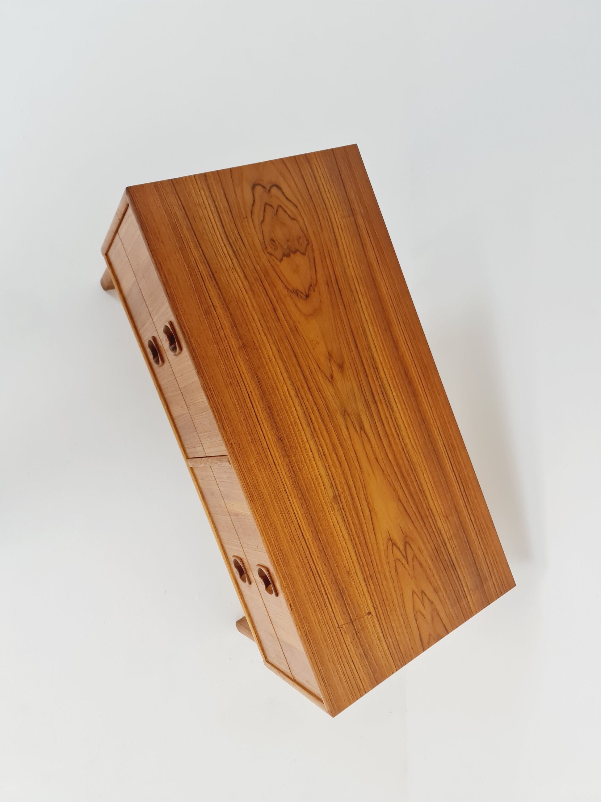 Midcentury danish design sidebord, chest of drawers, 1960s