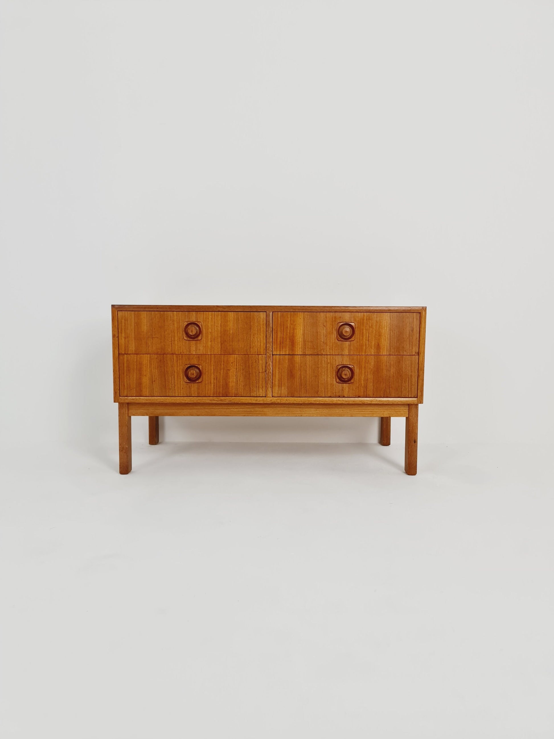 Midcentury danish design sidebord, chest of drawers, 1960s
