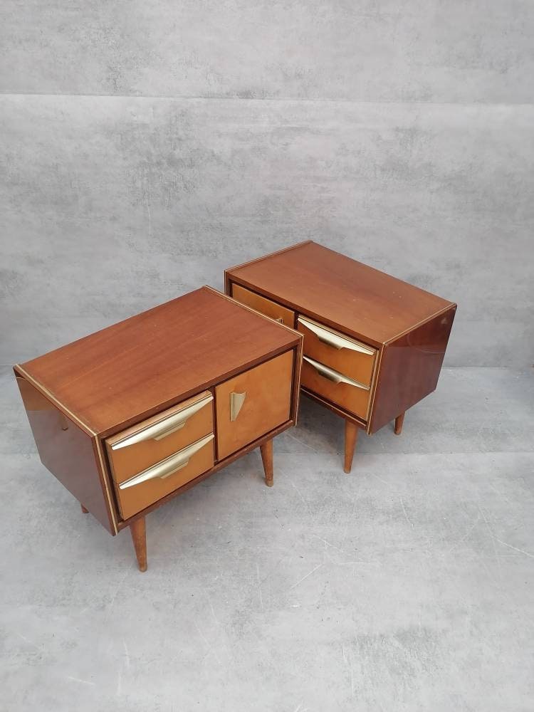 A set of Mid-Century Modern vintage maple wood bedside tables or small chests of drawers designed and manufactured in Italy, Rome, 1960s