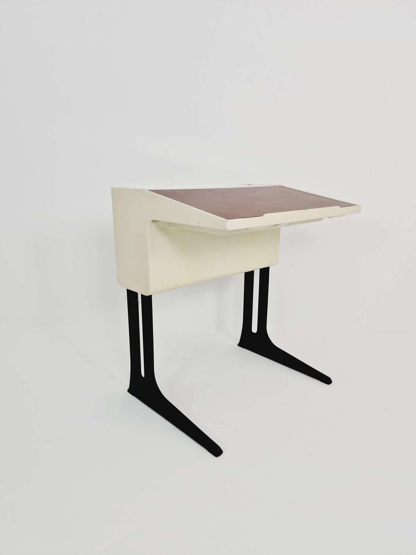 Rare Space Age vintage German Desk by Luigi Colani - Flototto - with chair 1970s