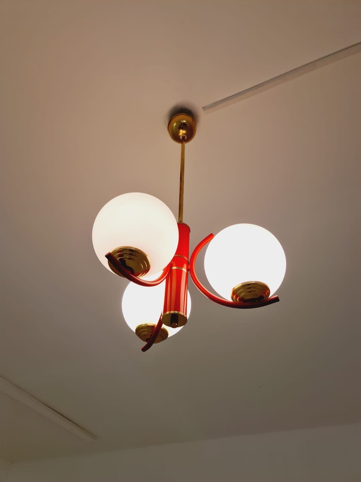 Space Age Ceiling lamp/ Pendant lamp by Richard Essig Sputnik Atom, red and white 1970s
