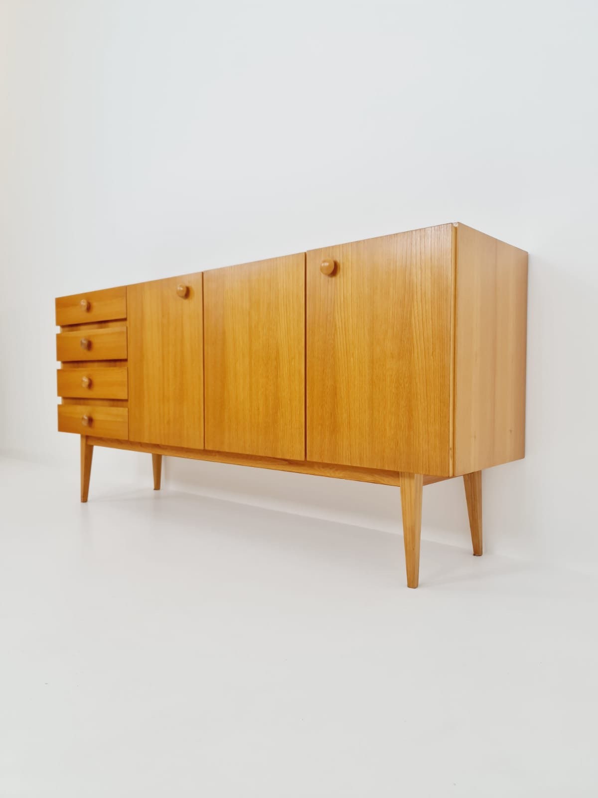 Mid Century Modern German oak Sideboard by GE-EL Möbel, 1960s