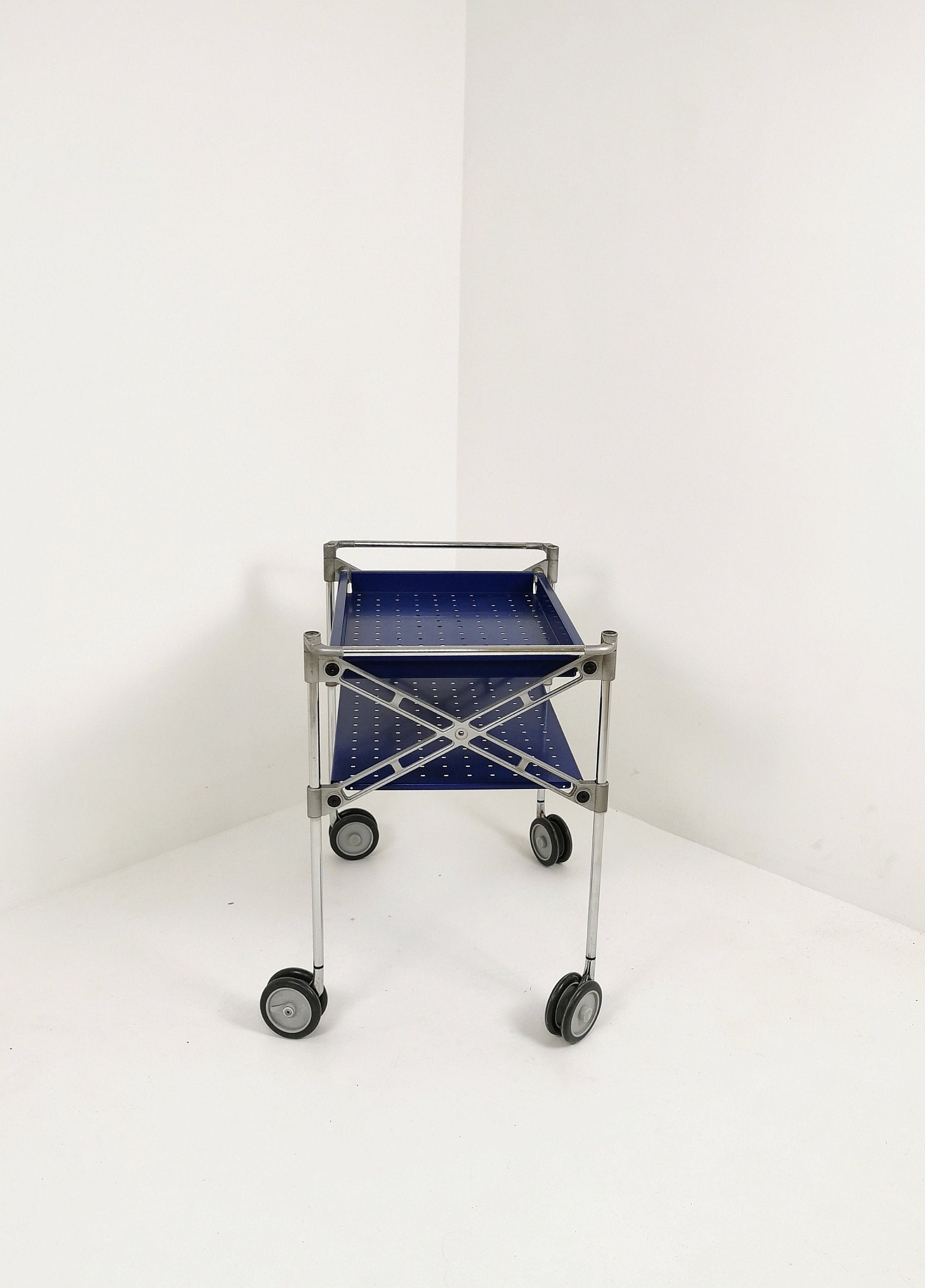 Mid Century serving table trolly by Antonio citterio and Oliver Löw OXO Model for Kartell italy