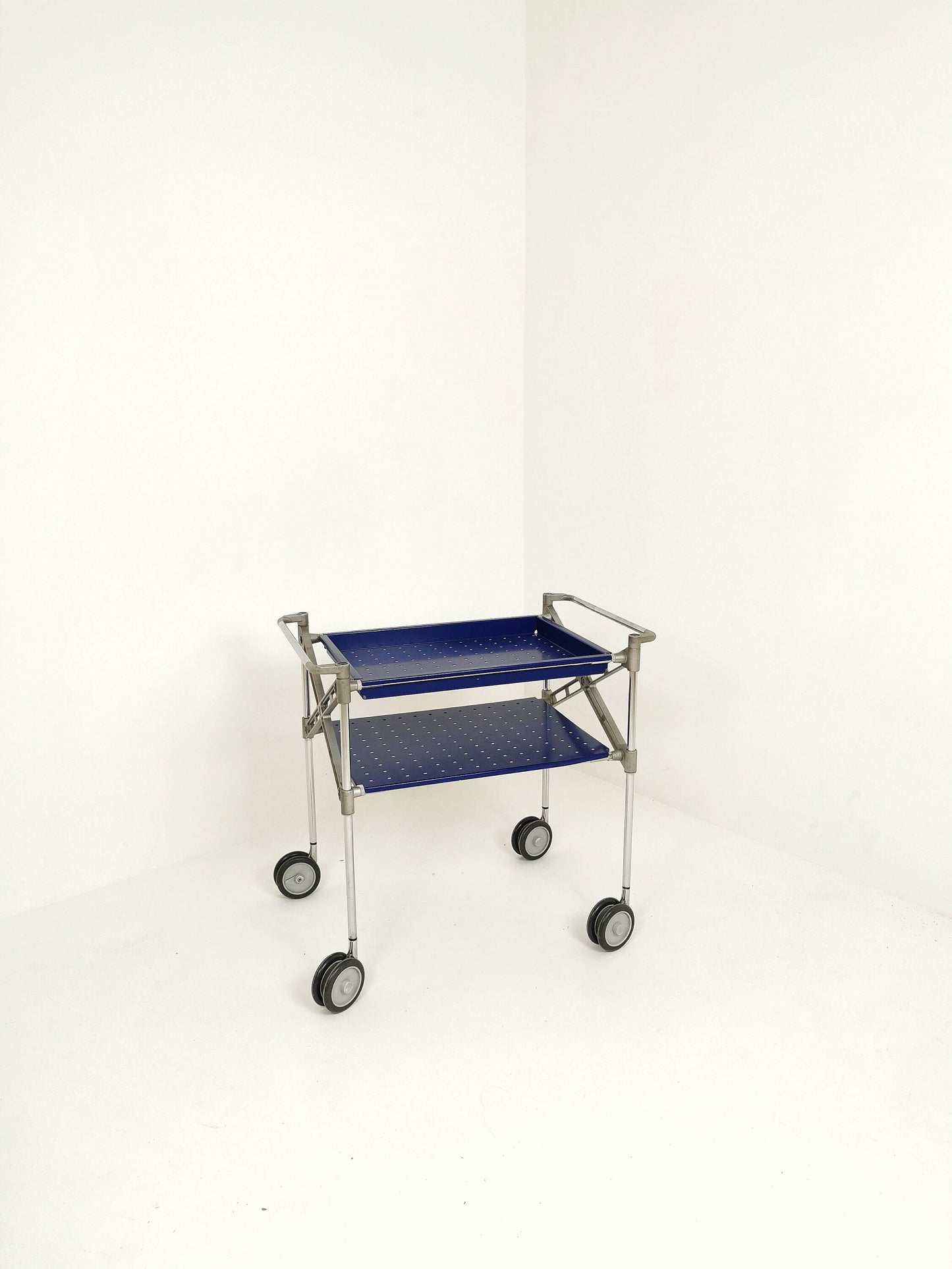 Mid Century serving table trolly by Antonio citterio and Oliver Löw OXO Model for Kartell italy