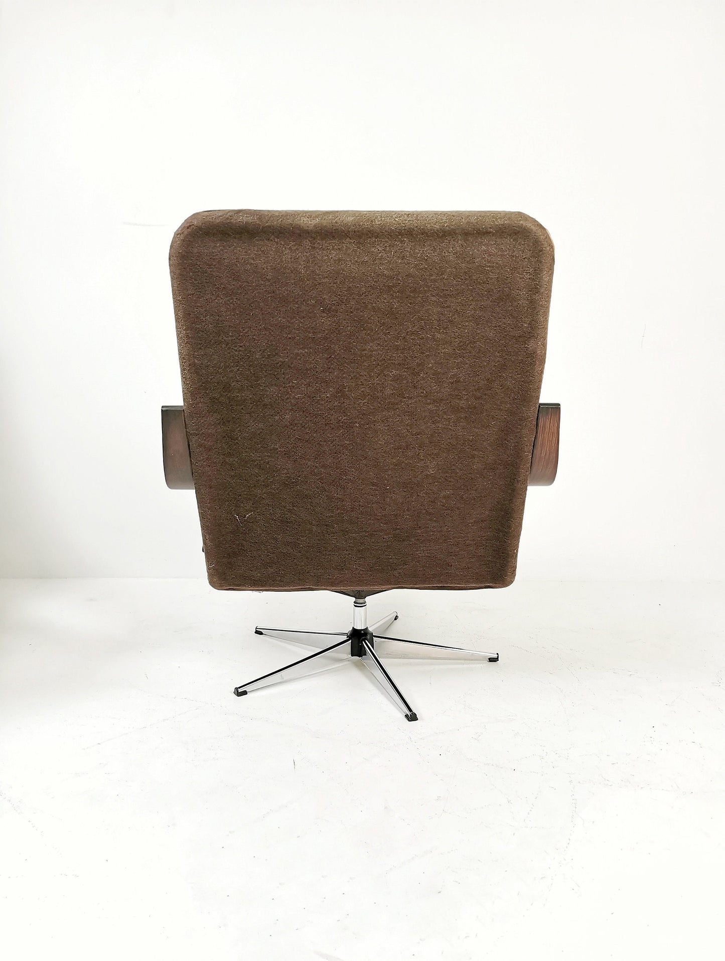 Norwegian westnova High Brown Swivel Lounge Chairs Patchwork Leather, 1970s, set of 2
