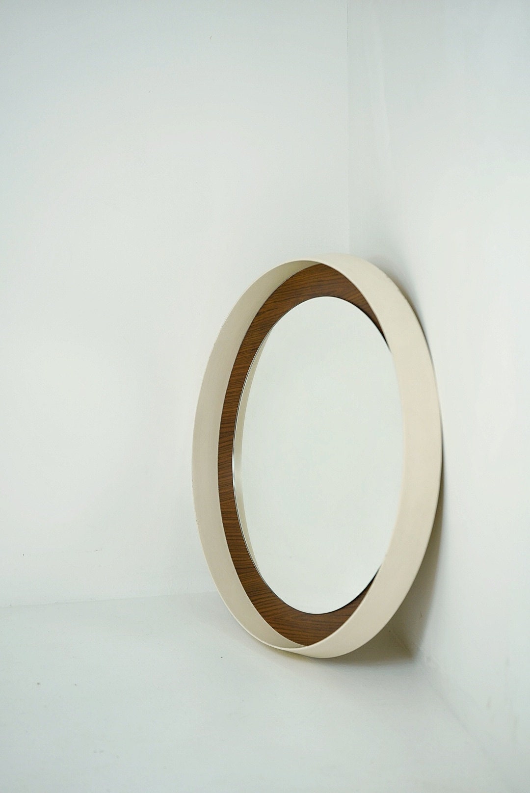 Round space age retro plastic white mirror with teak frame By Zier, 1970s