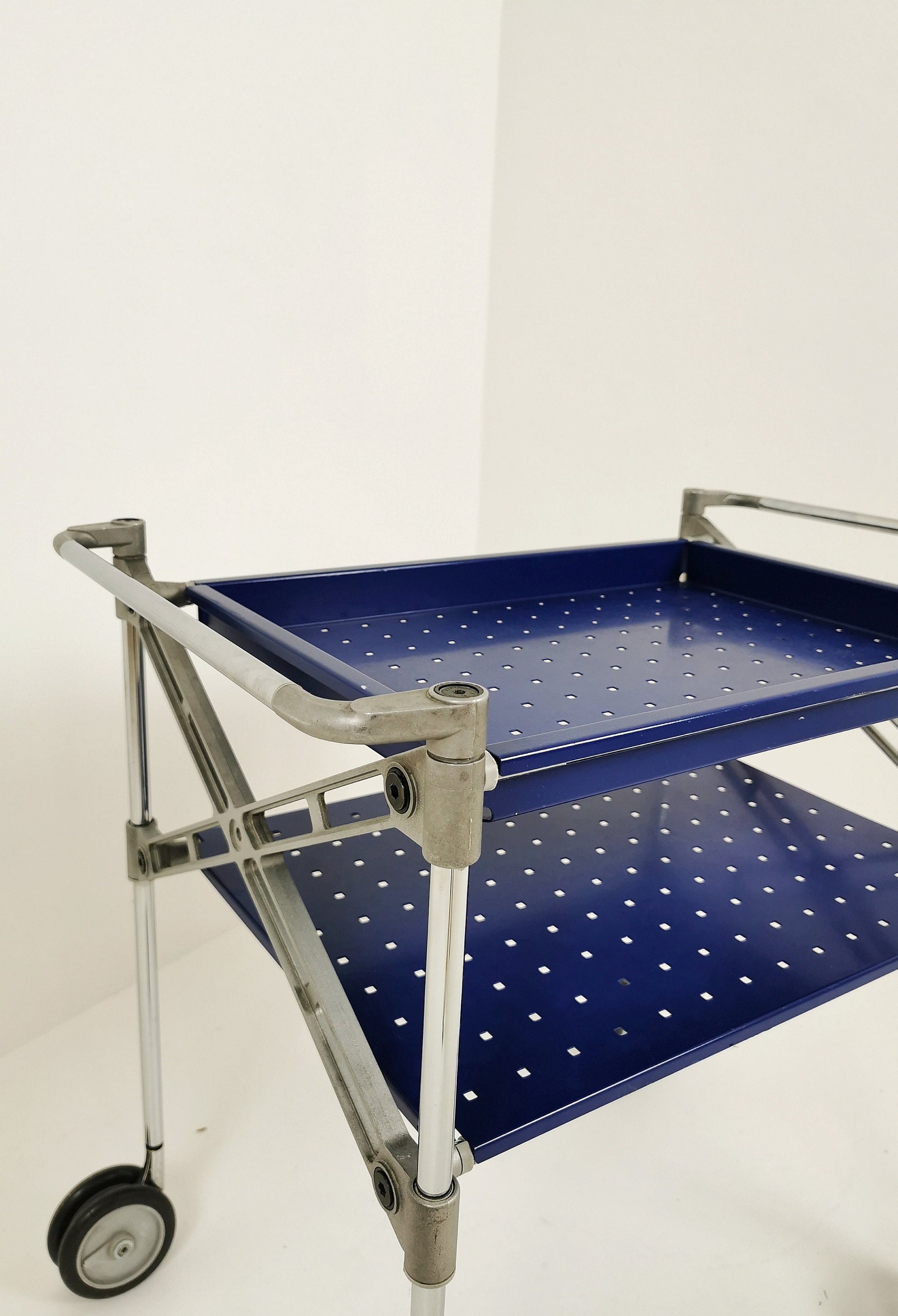 Mid Century serving table trolly by Antonio citterio and Oliver Löw OXO Model for Kartell italy