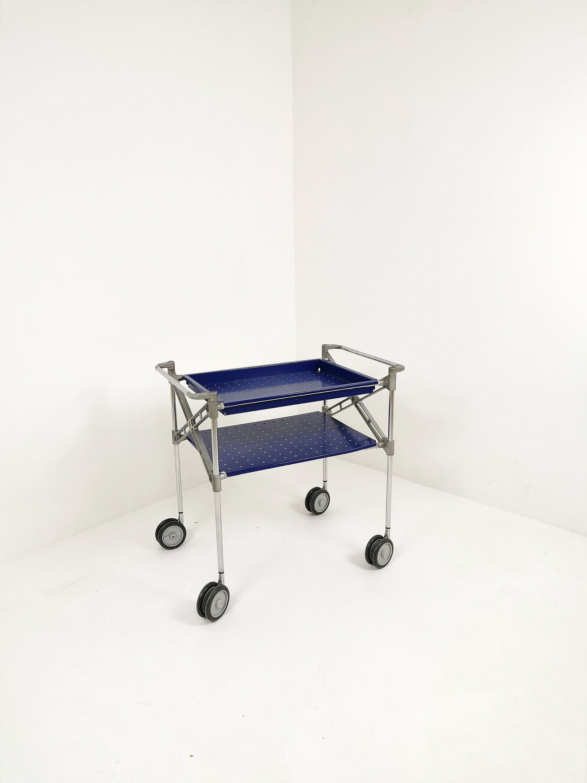 Mid Century serving table trolly by Antonio citterio and Oliver Löw OXO Model for Kartell italy