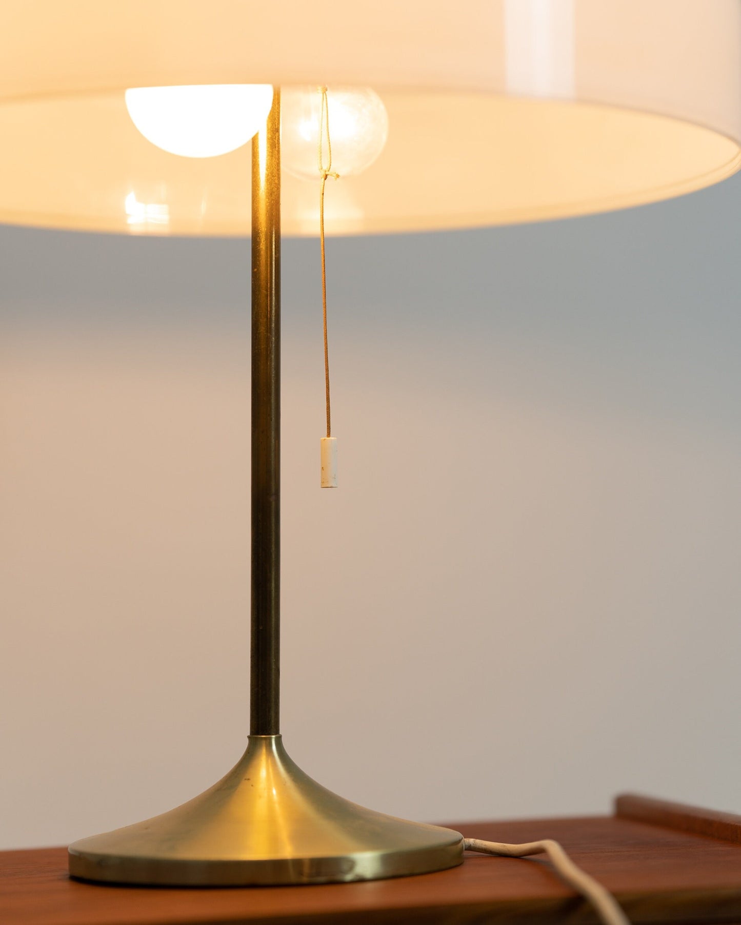 Rare Mid century German mushroom brass & plastic table lamp by Cosack Leuchten, Germany 1970s
