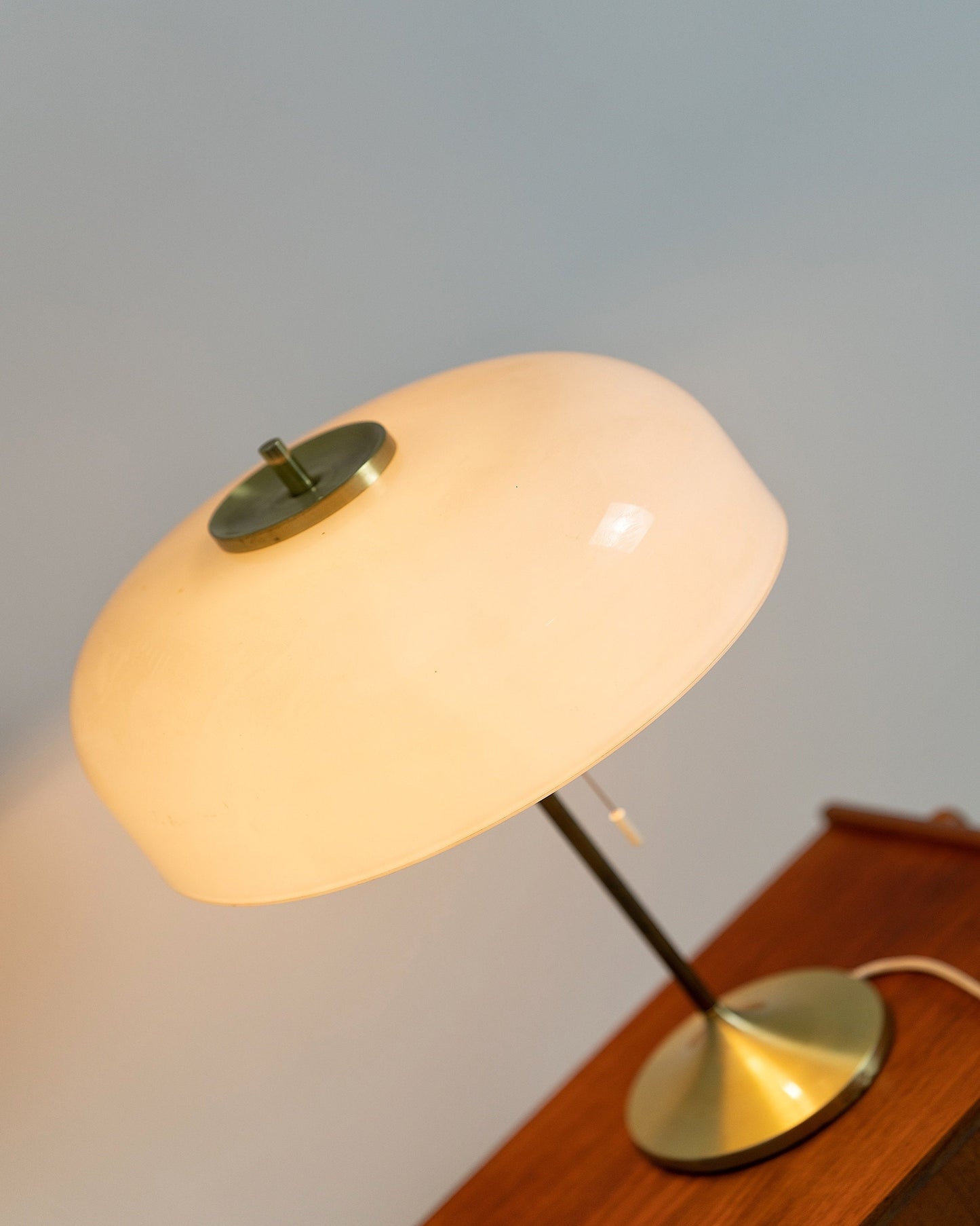 Rare Mid century German mushroom brass & plastic table lamp by Cosack Leuchten, Germany 1970s