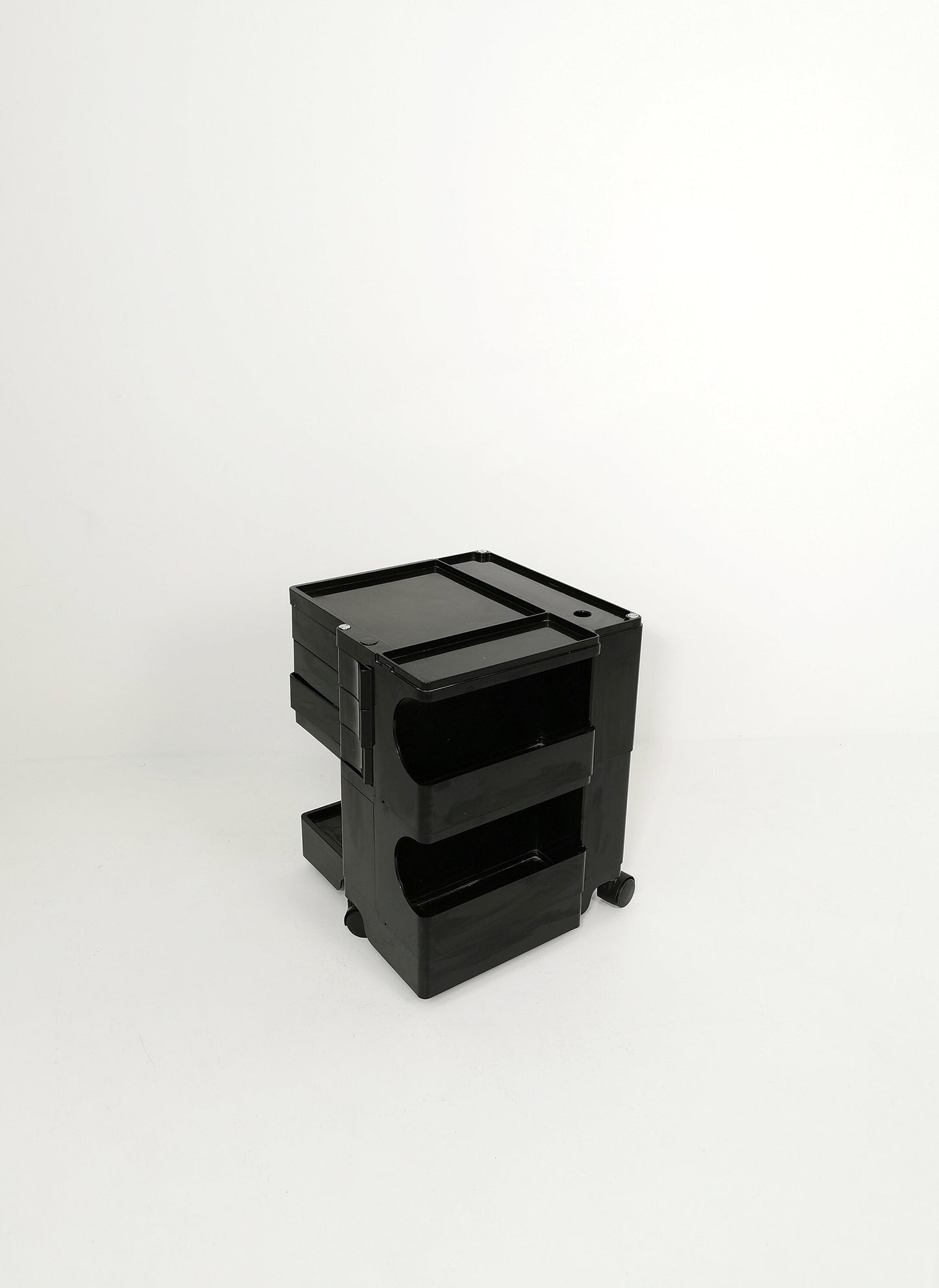Space Age Black Boby storage trolley by Joe Colombo for Bieffeplast Italy 1970s