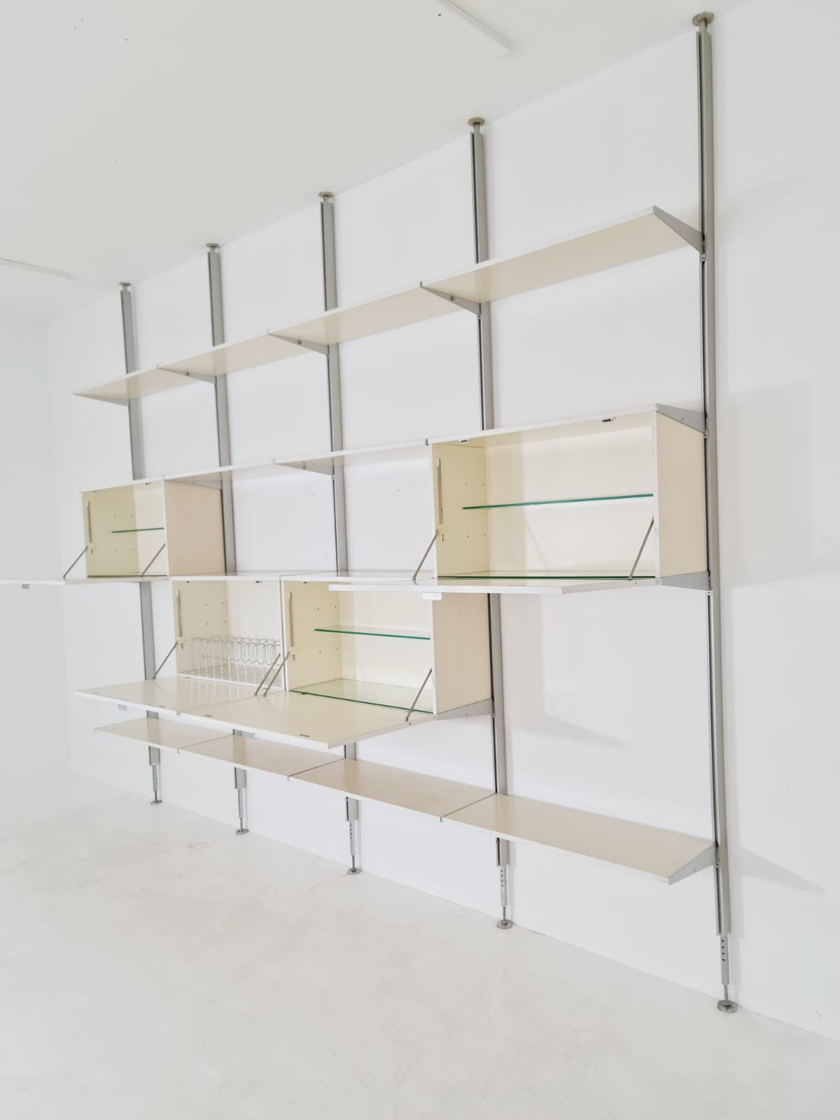 Rare Free standing Modular George Nelson Wall Unit Bookcase, Herman Miller International collection "Vitra", 1960s