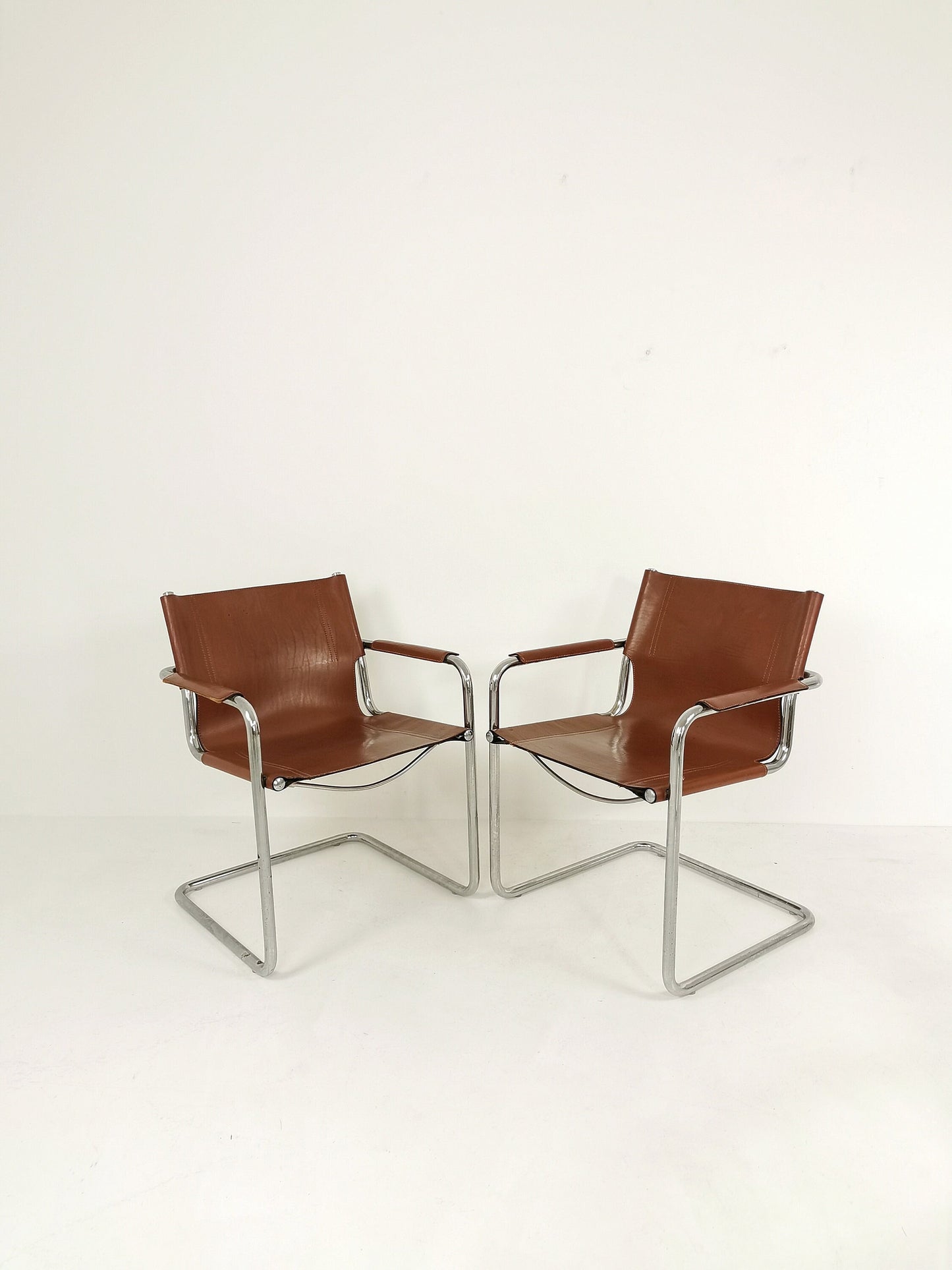 1 of 2 Matteo Grassi original bauhaus design Visitor Chair tan congac Leather 1970s