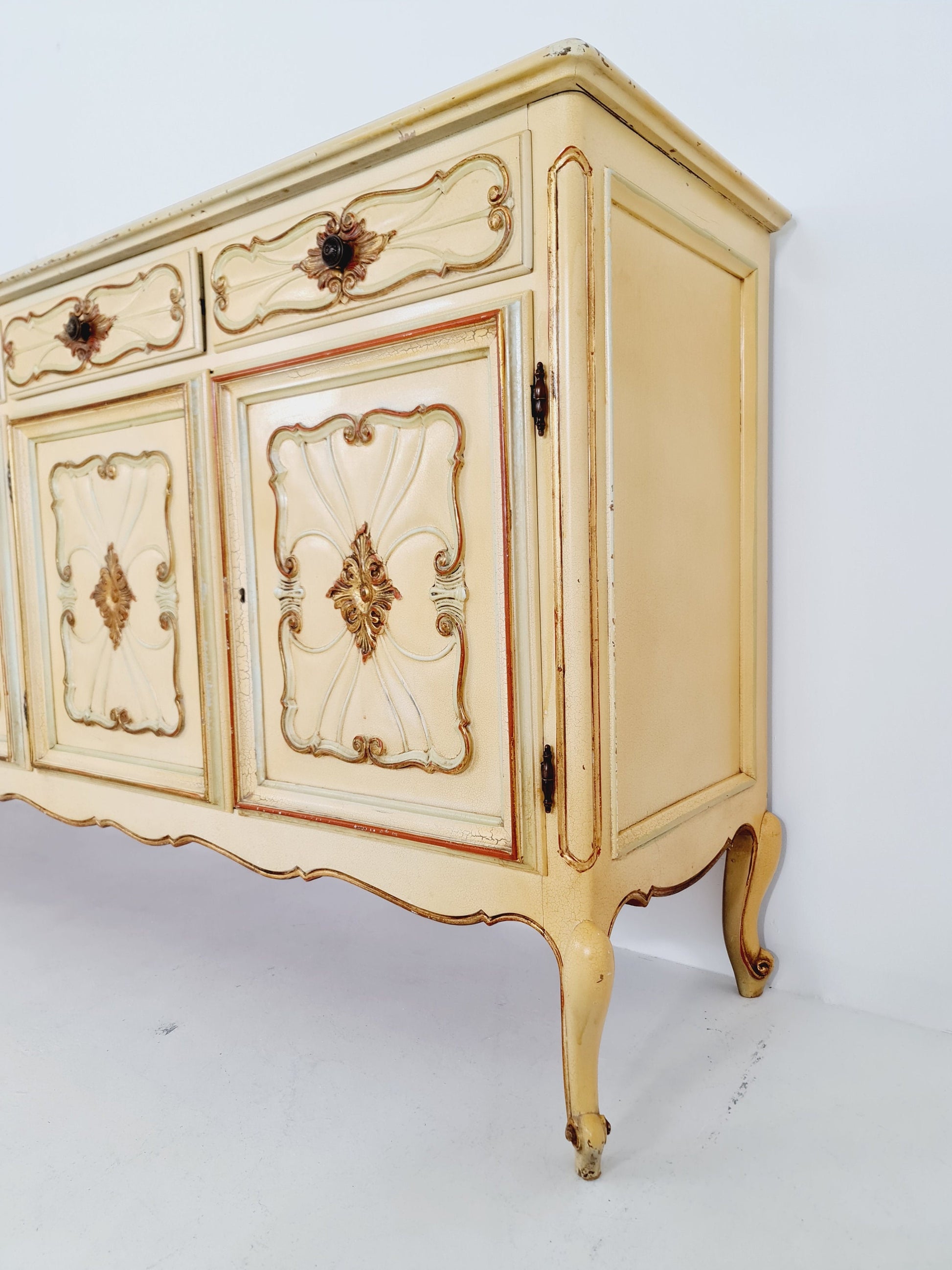 Super rare antique French Giant Venetian white lacquered sideboard Louis XIV