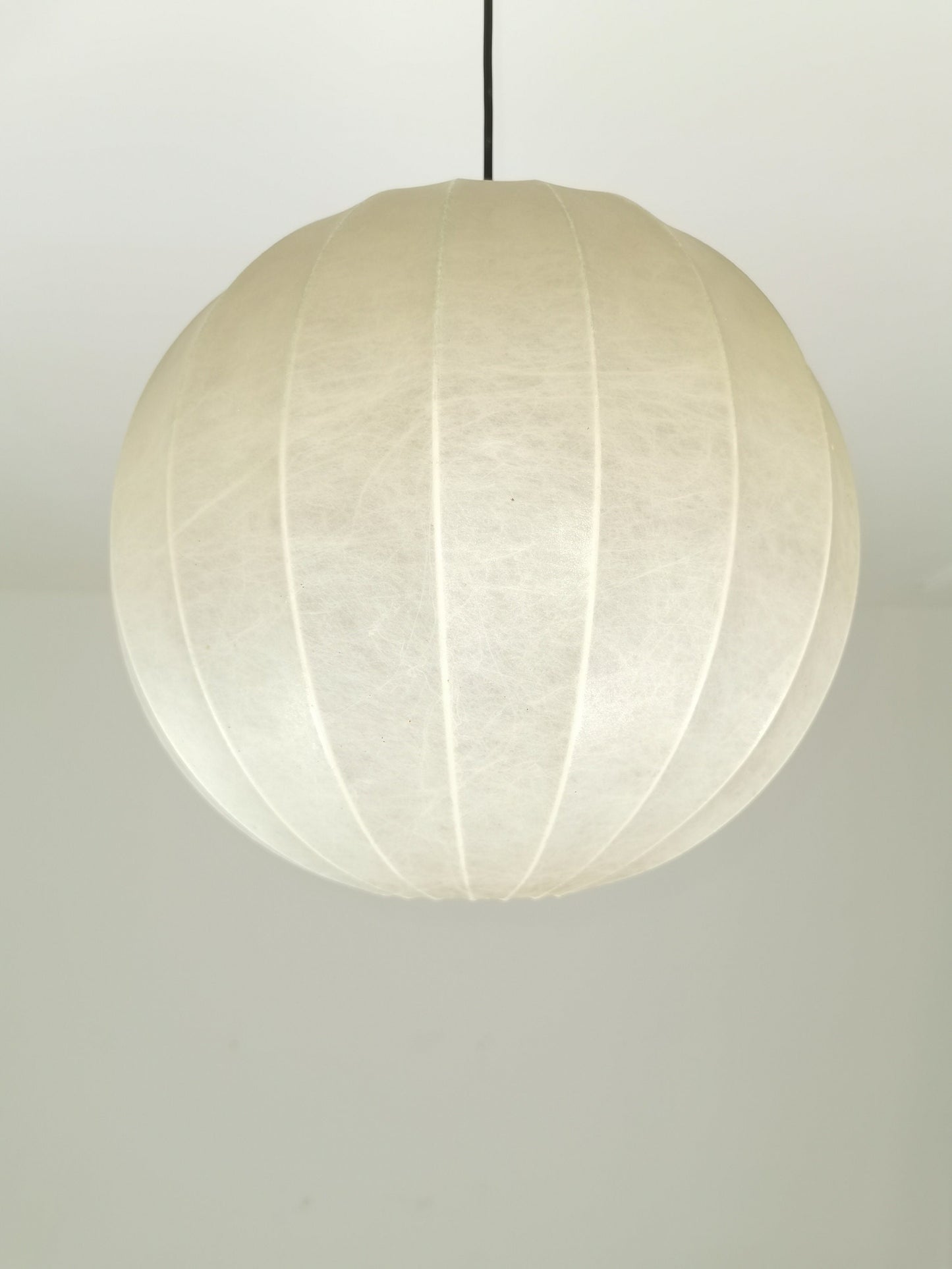 Extra large Cocoon Big Ball ceiling lamp in very good original vintage condition