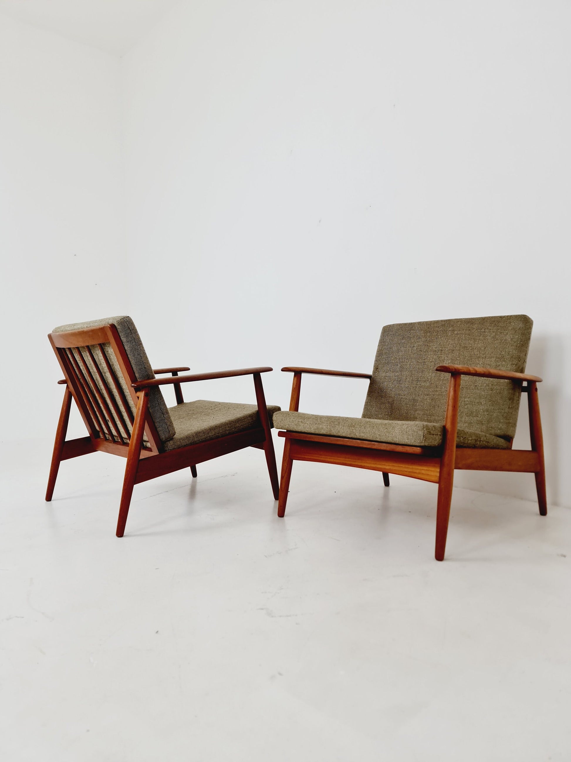 Mid-century Ddanish teak lounge chair/ armchair by Frank Brother for Moreddi, set of 2, 1960s