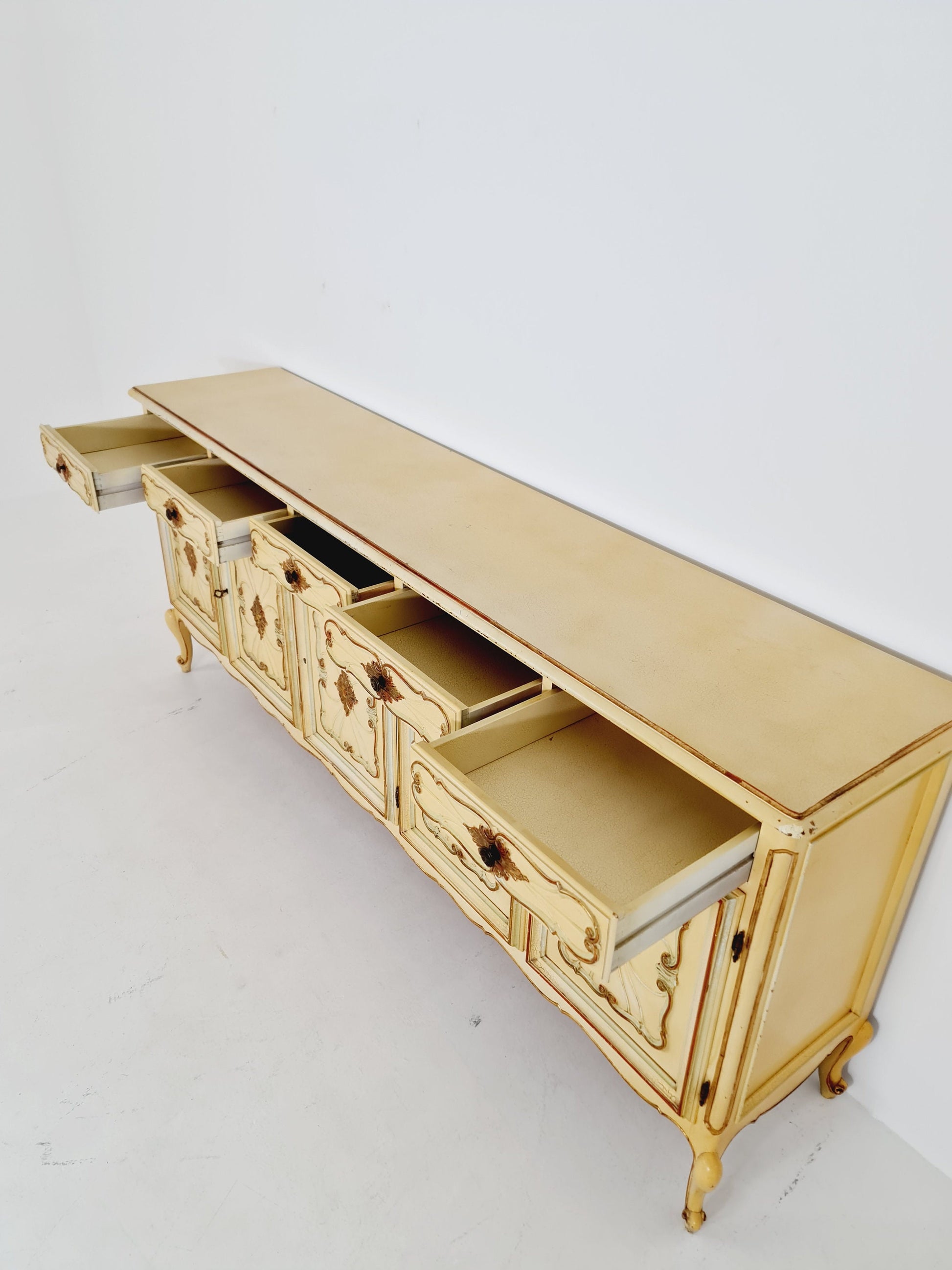 Super rare antique French Giant Venetian white lacquered sideboard Louis XIV