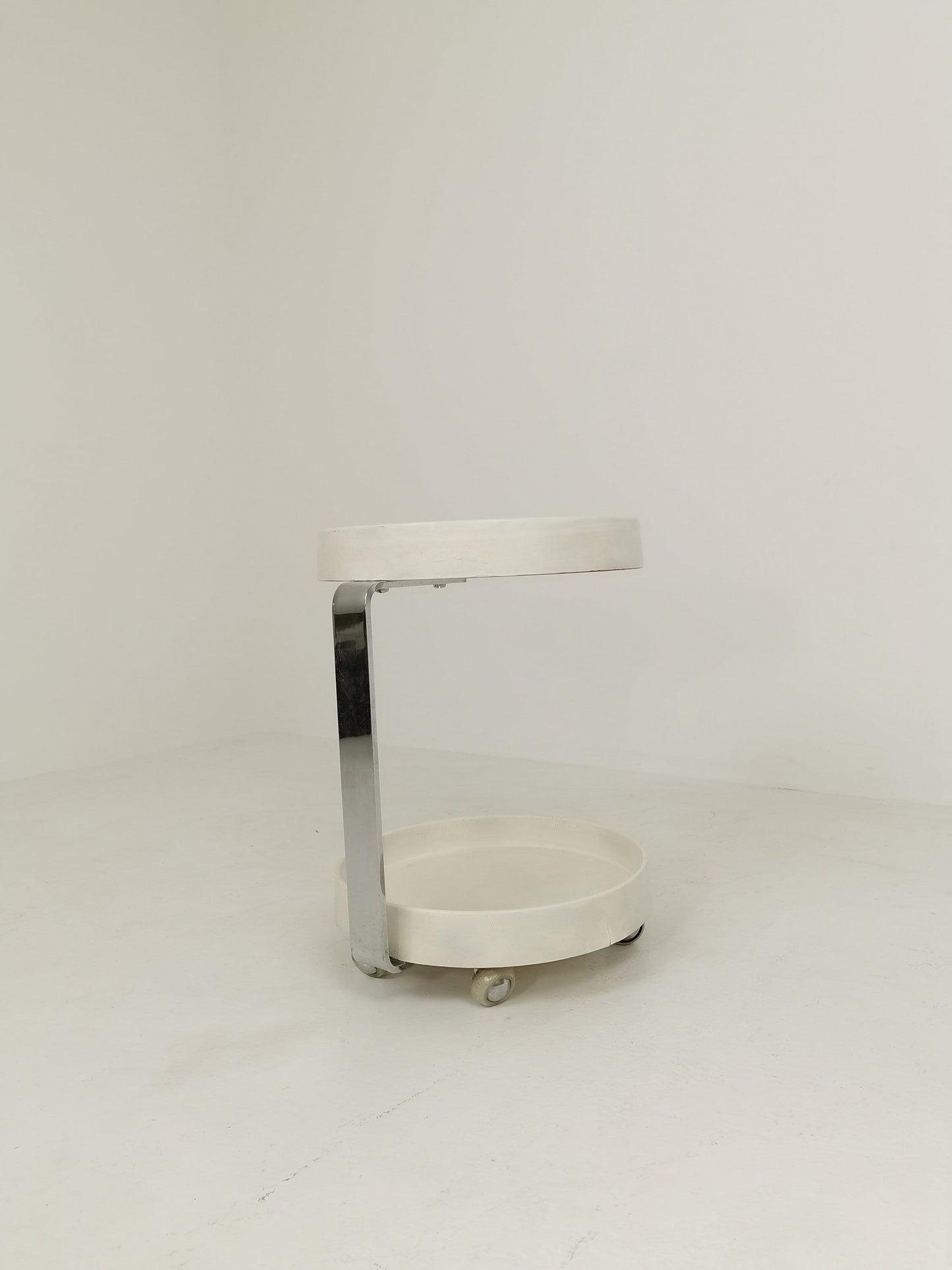 Midcentury Plastic and Metal Chrome Round Italian Bar Cart, 1960s