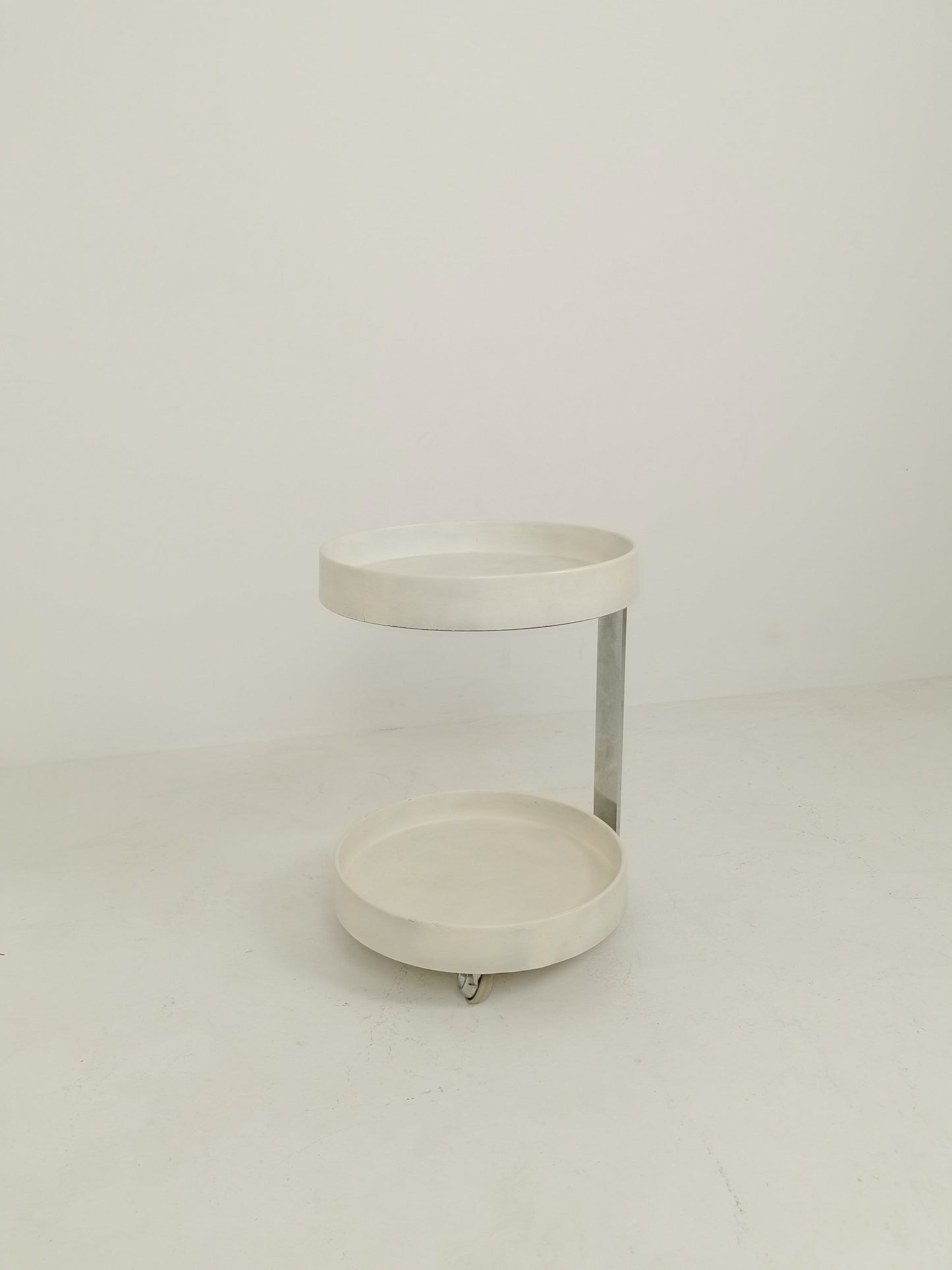 Midcentury Plastic and Metal Chrome Round Italian Bar Cart, 1960s