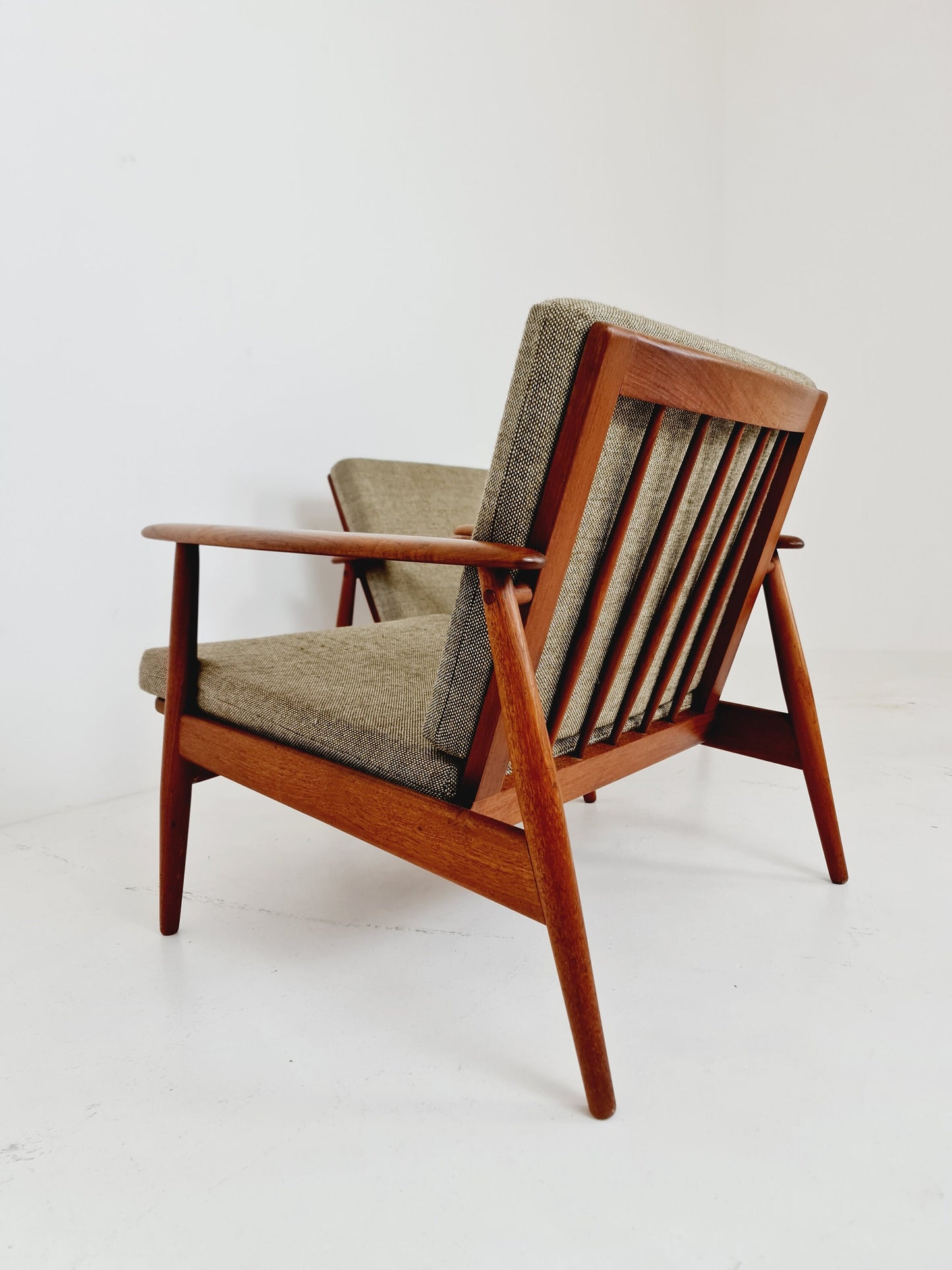 Mid-century Ddanish teak lounge chair/ armchair by Frank Brother for Moreddi, set of 2, 1960s