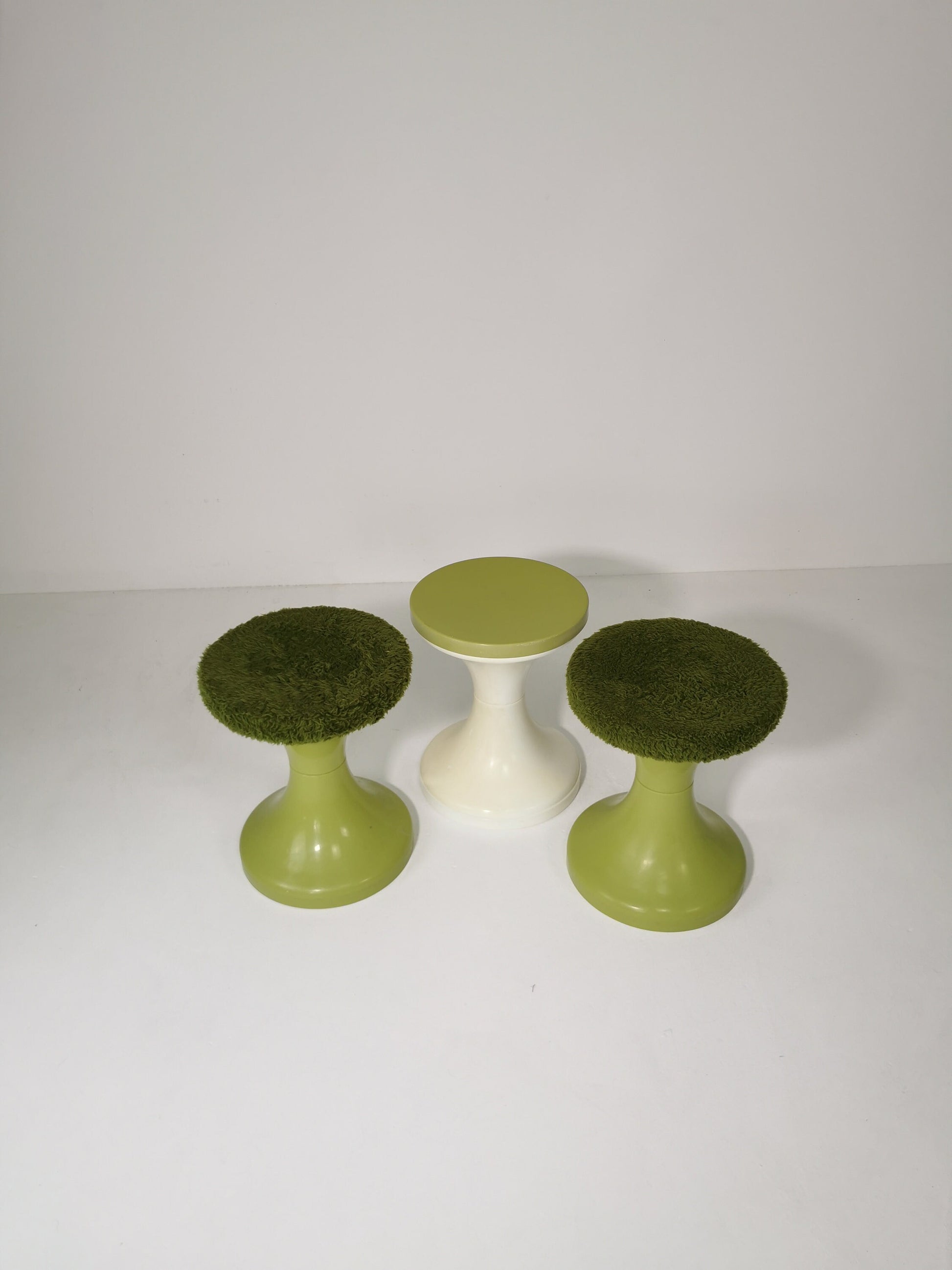 set of 3 Round vintage German Tuilp stool plastic with fabric seat, 1970s