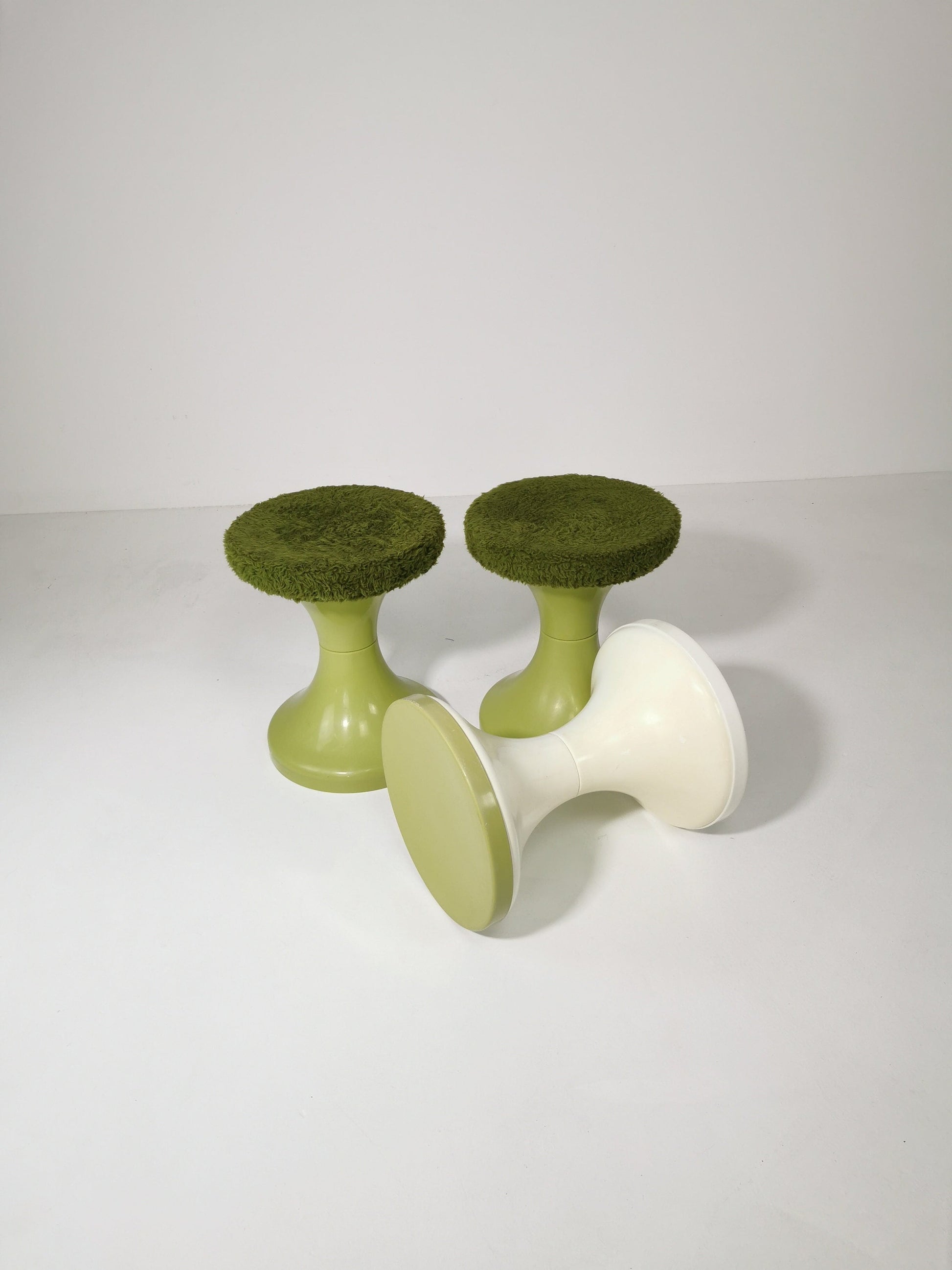 set of 3 Round vintage German Tuilp stool plastic with fabric seat, 1970s