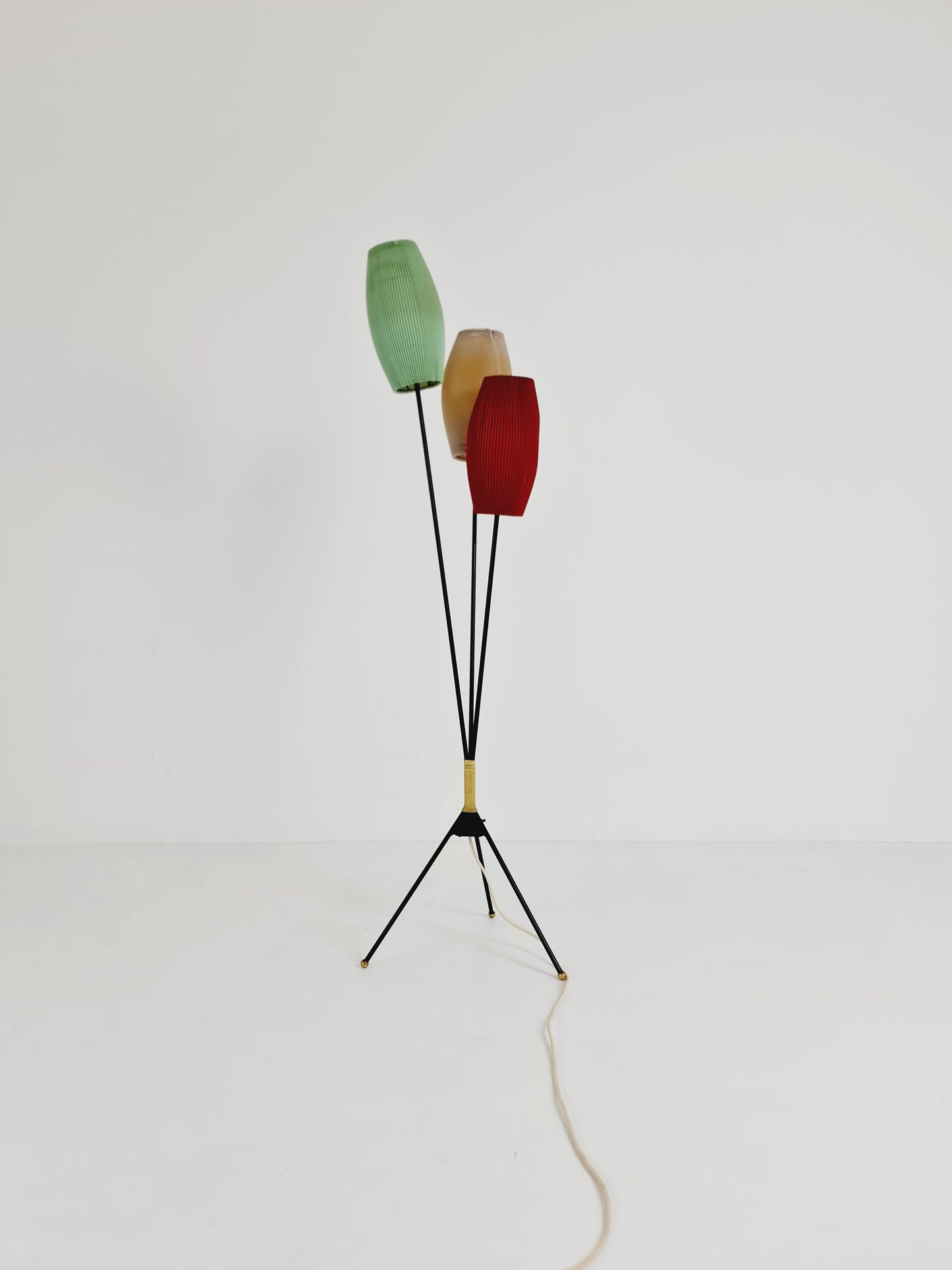 Tripod swedish vintage floor lamp in metal by Möller Armatur Eskilstuna MAE, 1950s