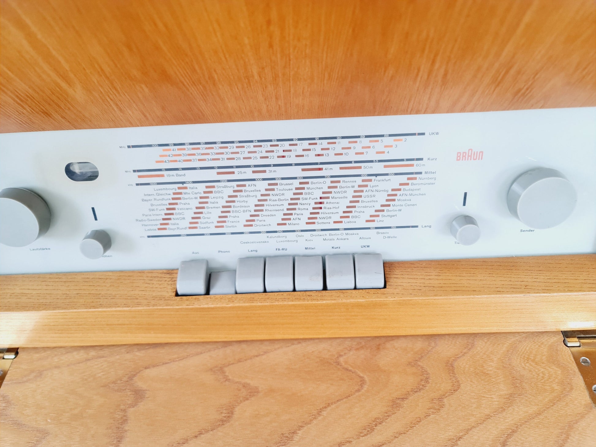Mid Century Modern German ash record player, radio by Braun “RC 55 UK”, 1960s