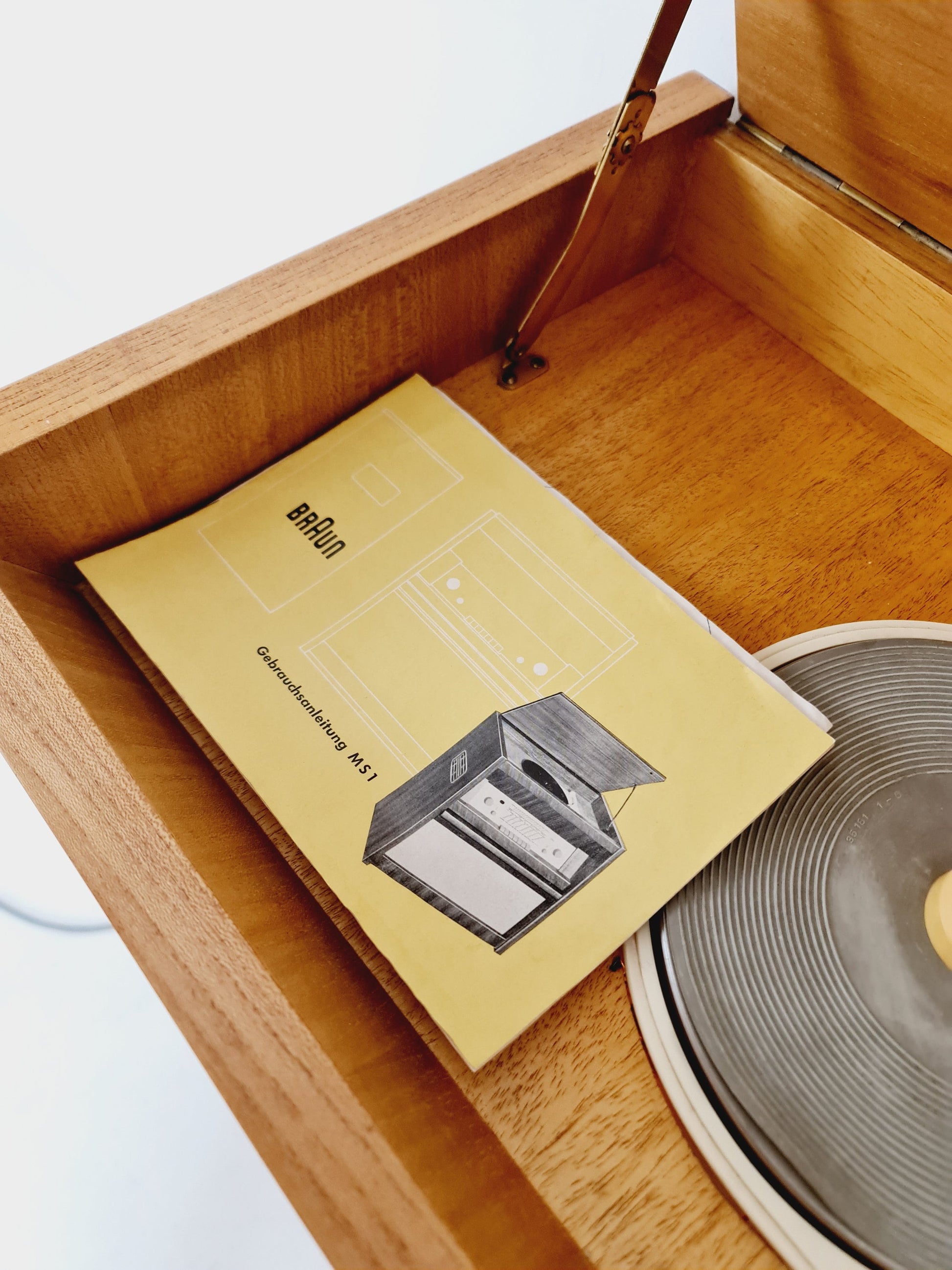 Mid Century Modern German ash record player, radio by Braun “RC 55 UK”, 1960s
