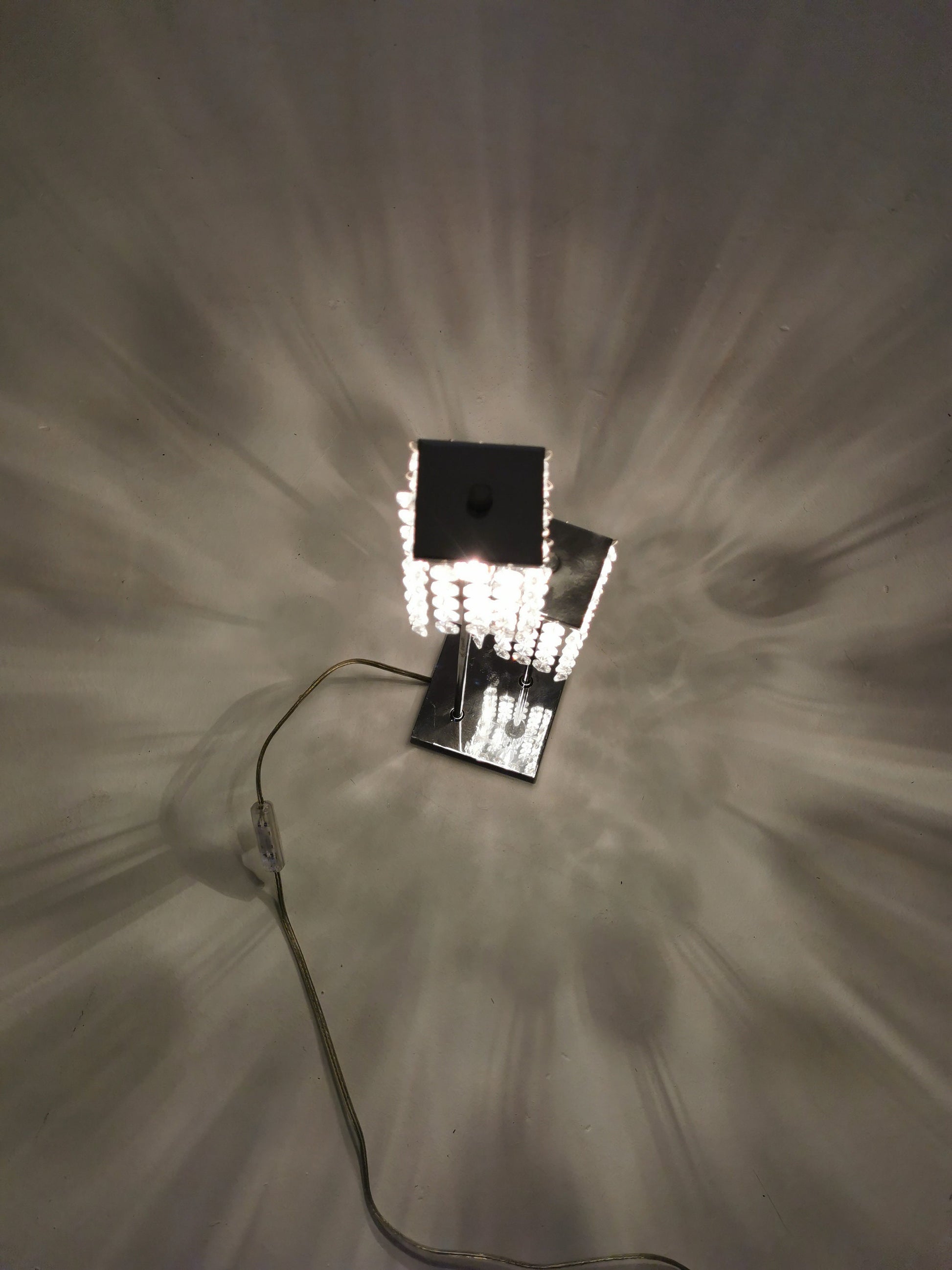 characterizes design EGLO - table lamp PYTON italy