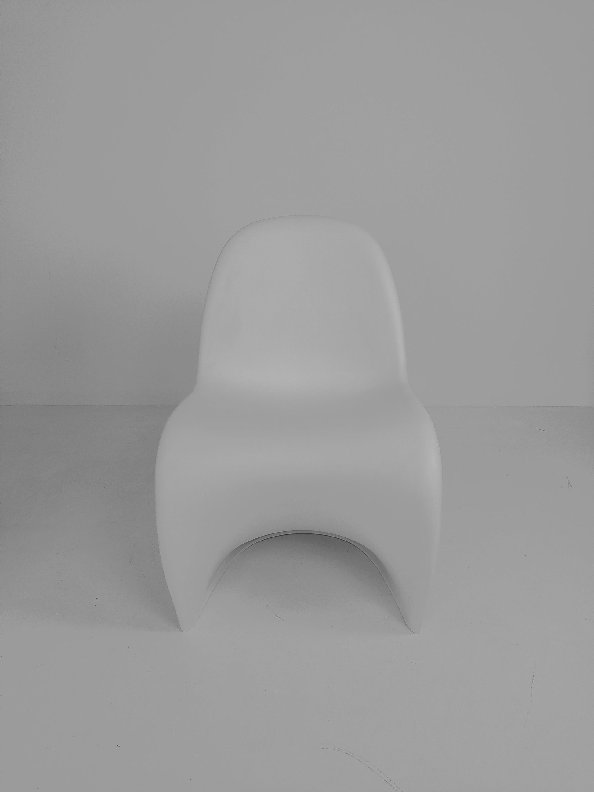 4 x Verner Panton chairs in white from Vitra Germany