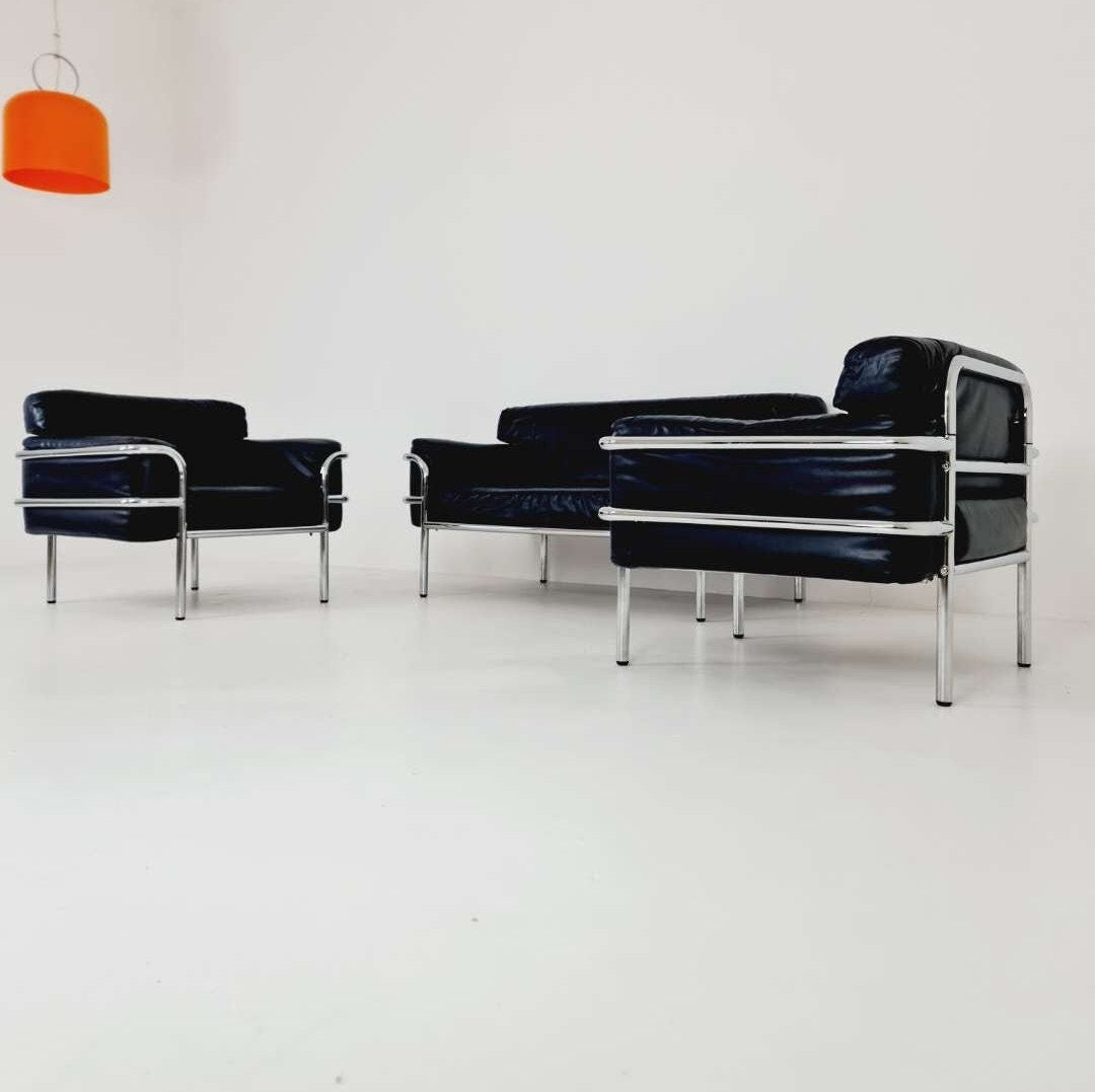 Bauhaus -Style of Cassia LC2 style, 1980s set sofas.