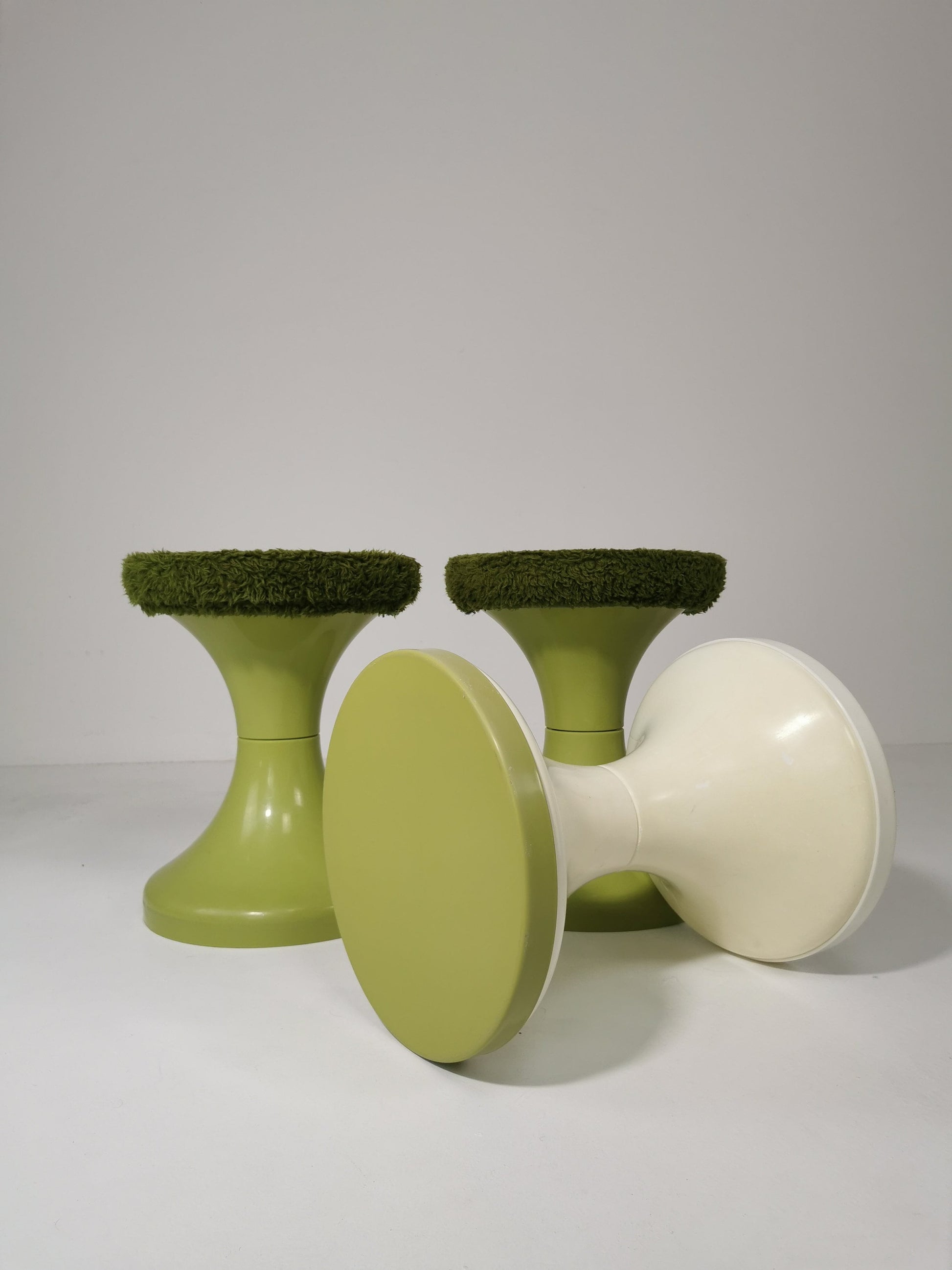 set of 3 Round vintage German Tuilp stool plastic with fabric seat, 1970s