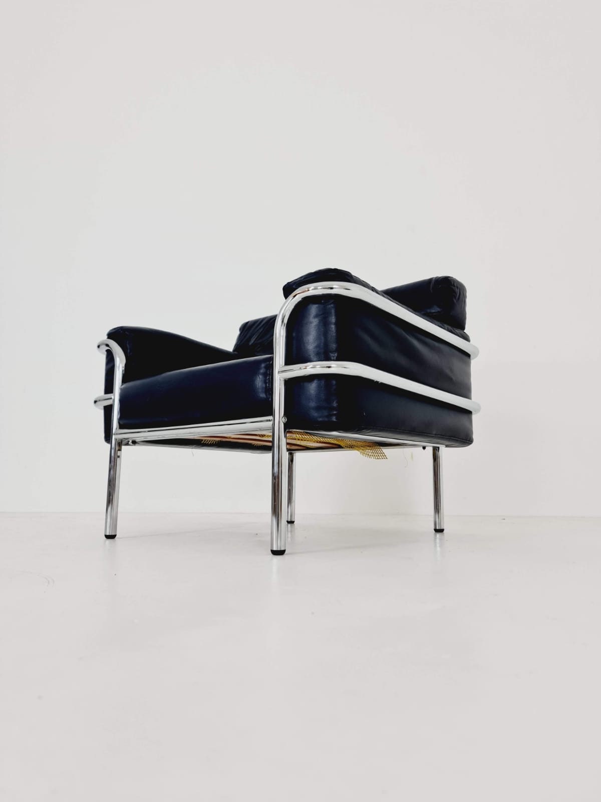 Mid century Bauhaus -arm chair Style of Cassina LC2 style, 1980s Italy