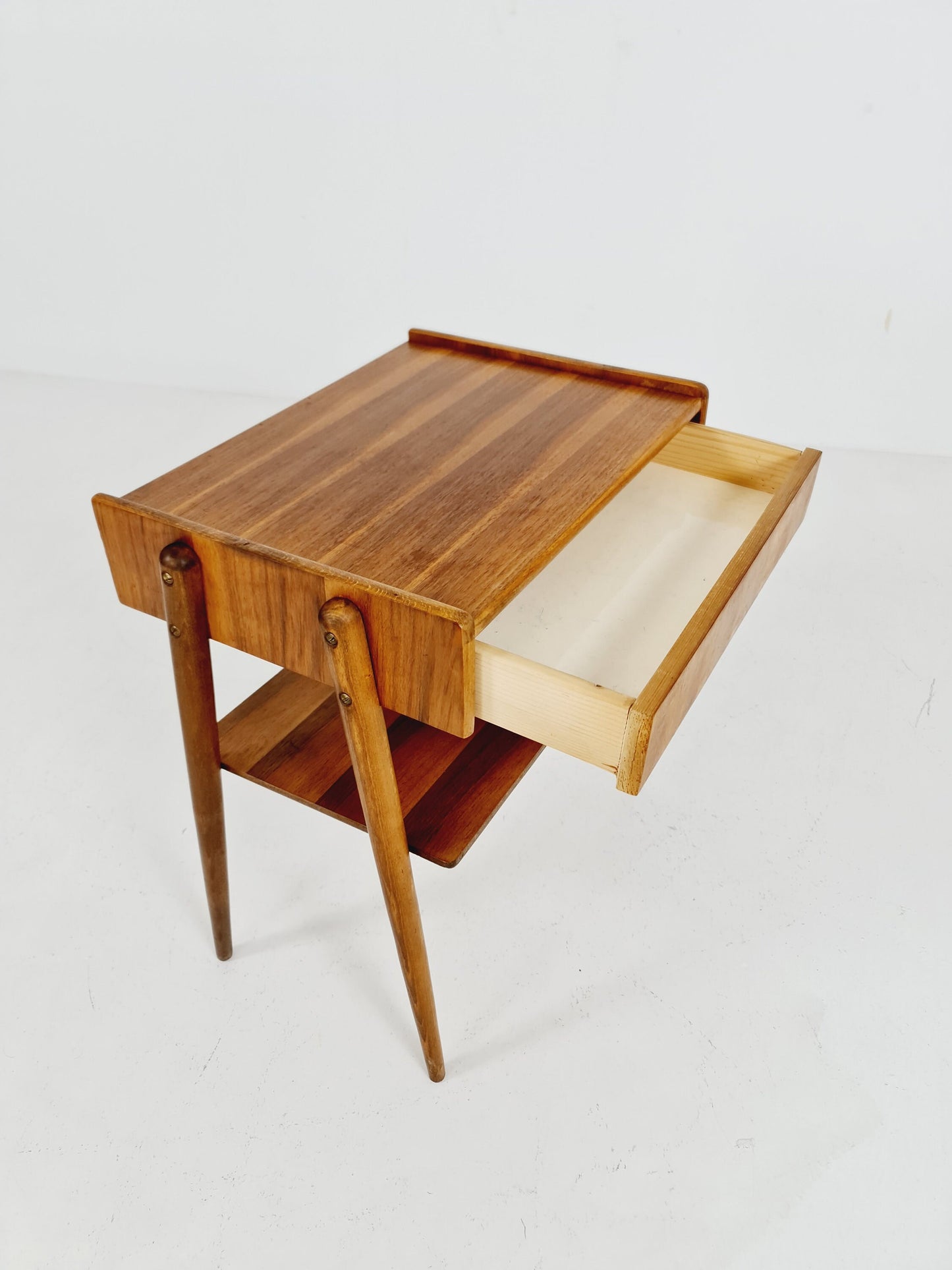 Midcentury Carlstrom & Co teak vintage side table/ bedside table/ night stand, 1960s