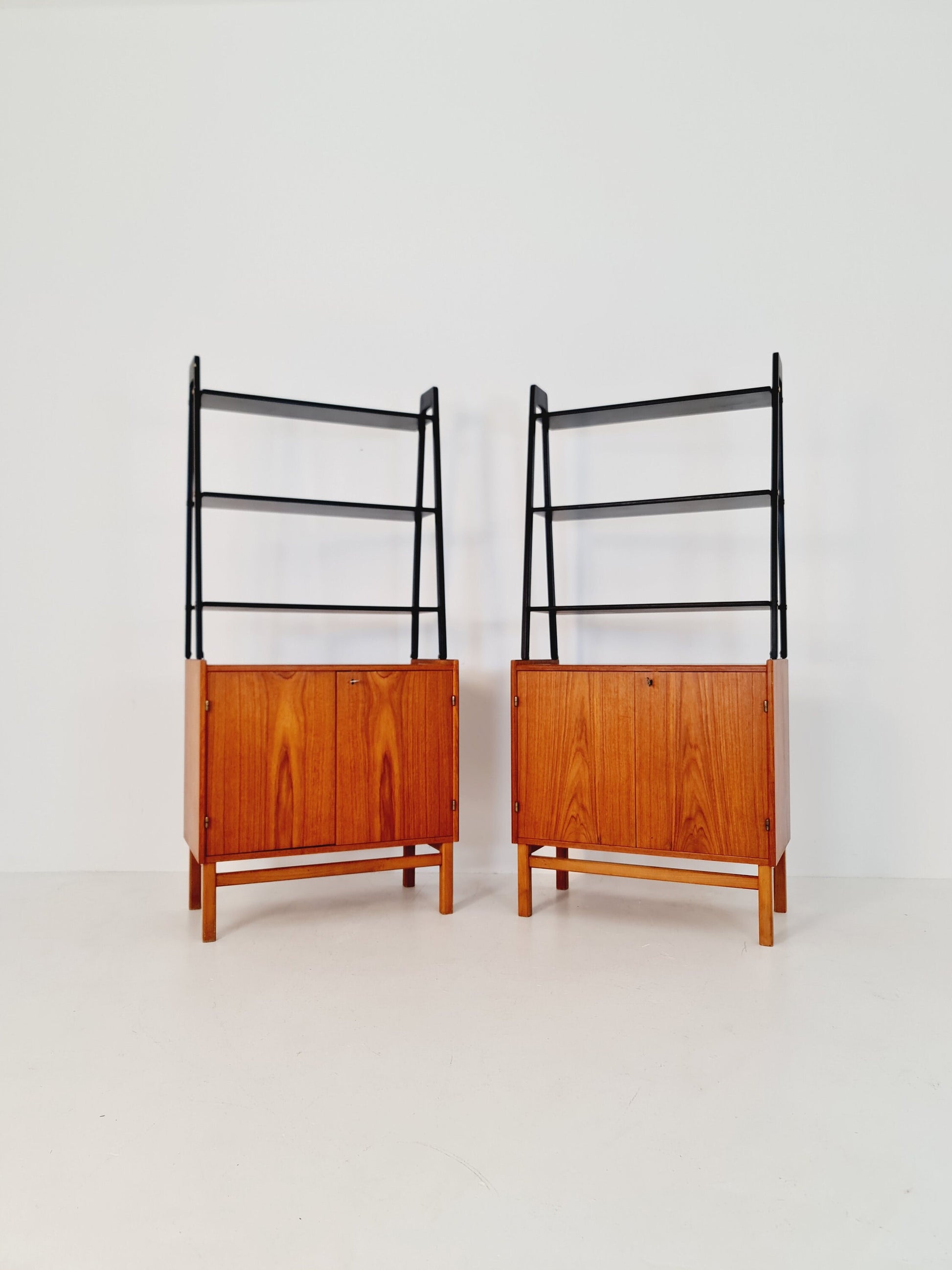 Free standing vintage bookshelf system/ book case teak by Bengt Ruda, 1960s